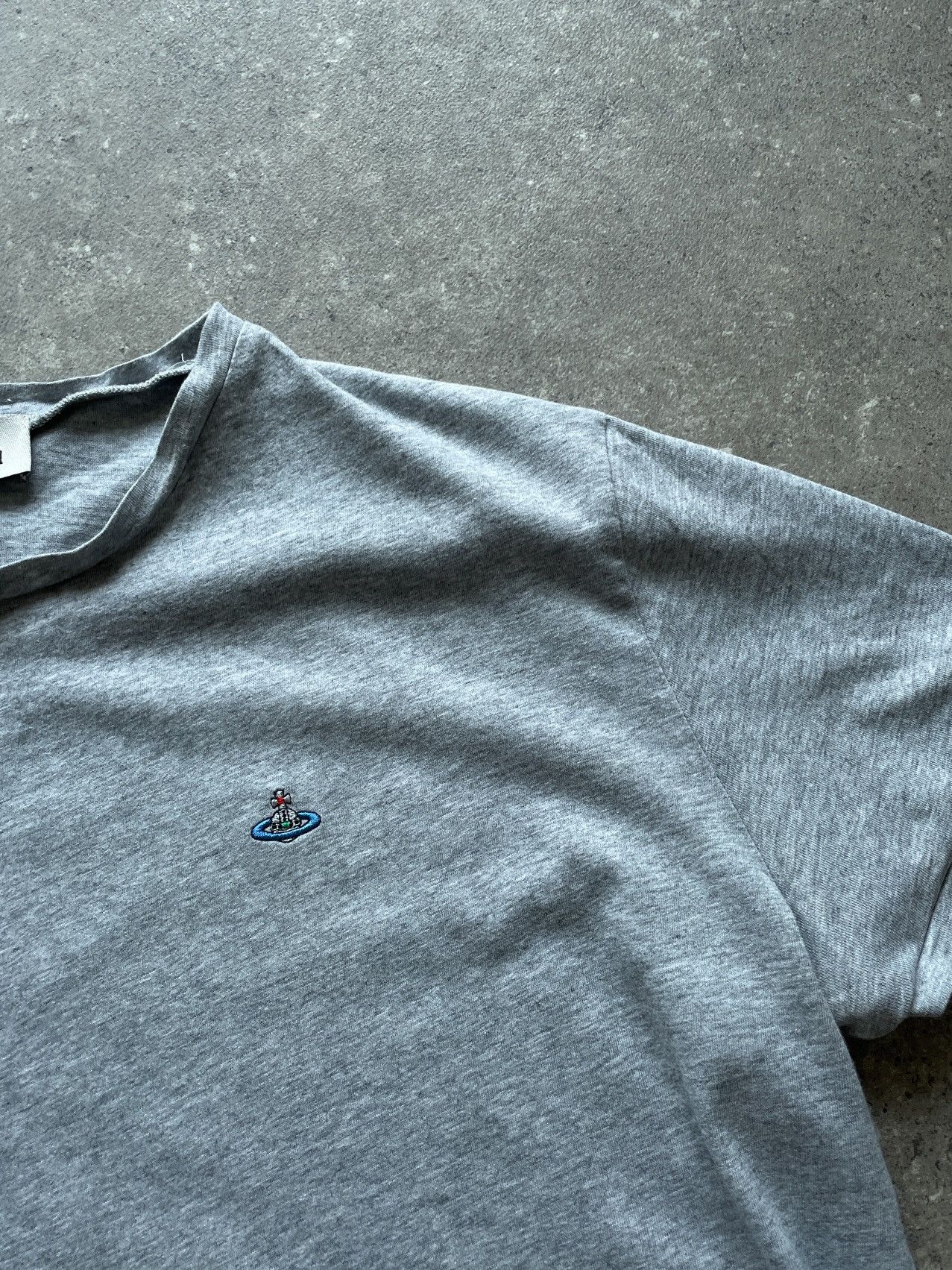 Vivienne Westwood Vivienne Westwood Grey Crewneck T Shirt Size US XL / EU 56 / 4 - 2 Thumbnail