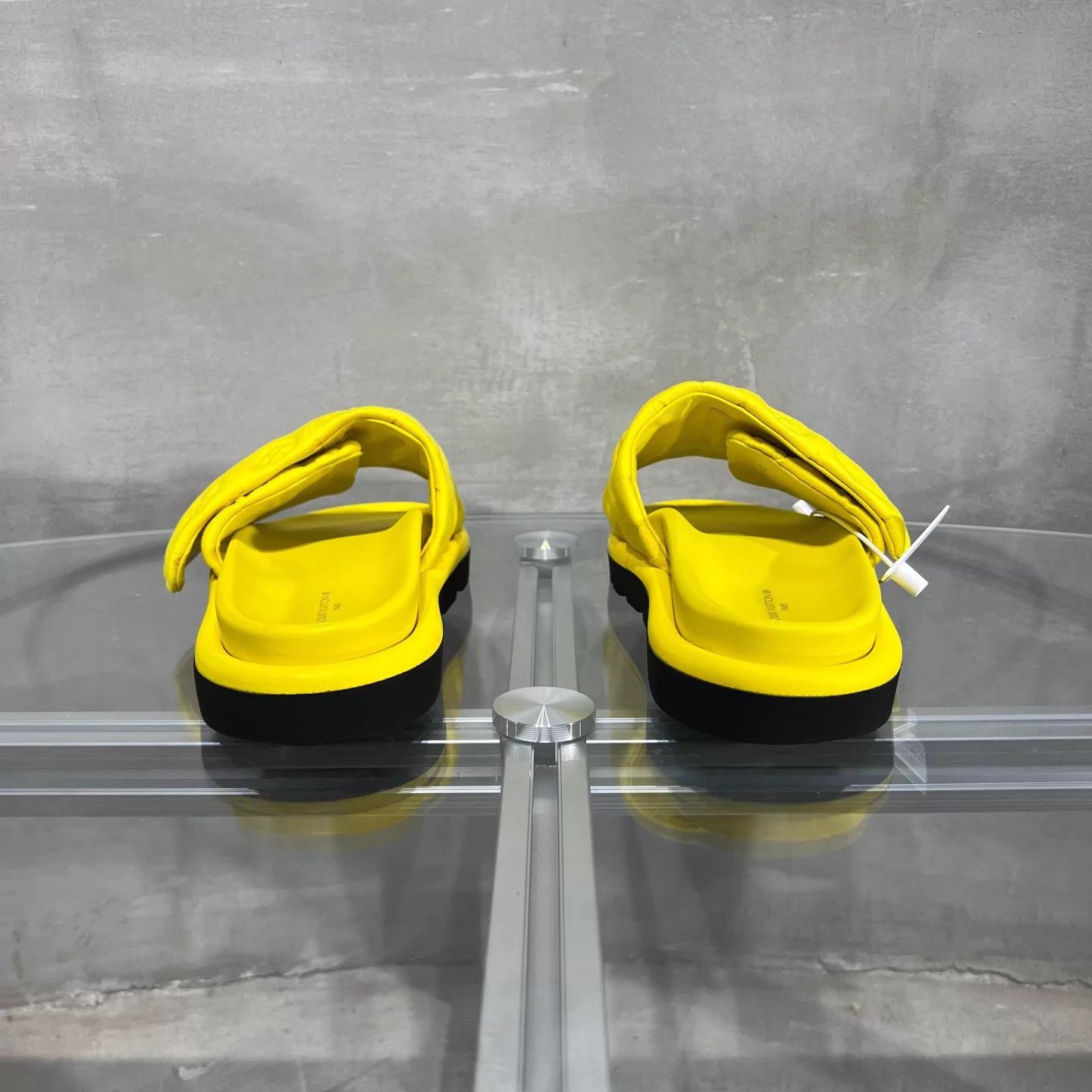 Louis Vuitton LV All Over Print Slides 38 YH23871 Size US 7.5 / IT 37.5 - 6 Thumbnail