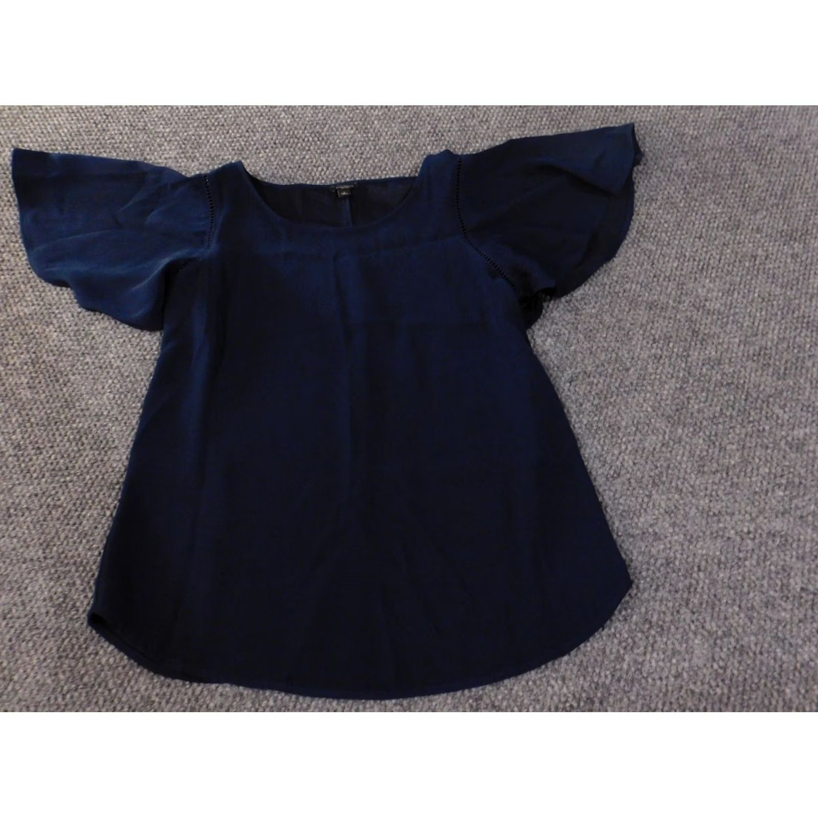 Ann Taylor Ann Taylor Loft Shirt Women Medium Blue Pullover Polyester Knit Ruffle Short Sleeve Round Neck Casual Basic Modern Slub Vintage No Size M / US 6-8 / IT 42-44 - 3 Thumbnail