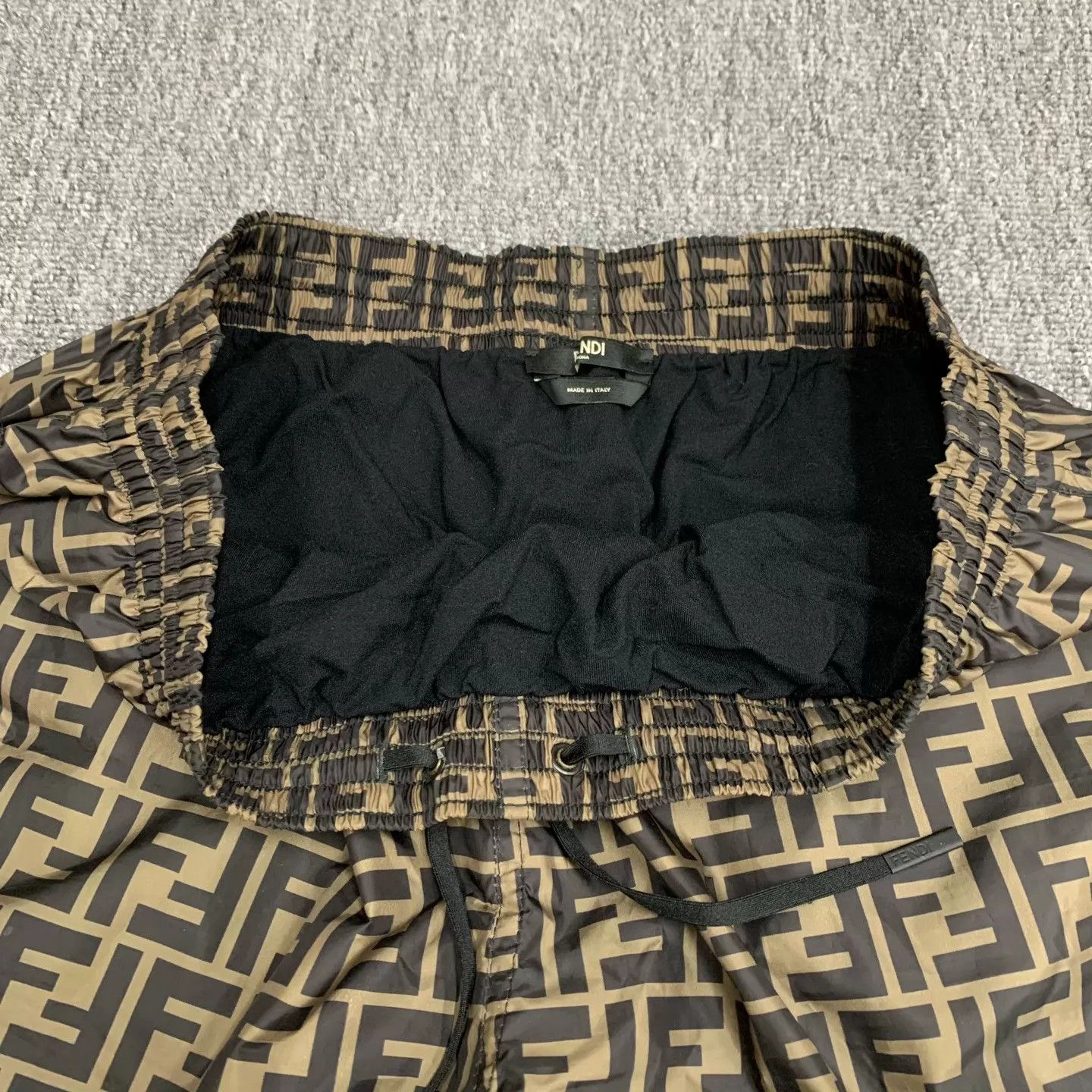 Fendi Fendi Brown FF Monogram Shorts 50 95 New LX1467 Size 36" / US 14 / IT 50 - 6 Thumbnail