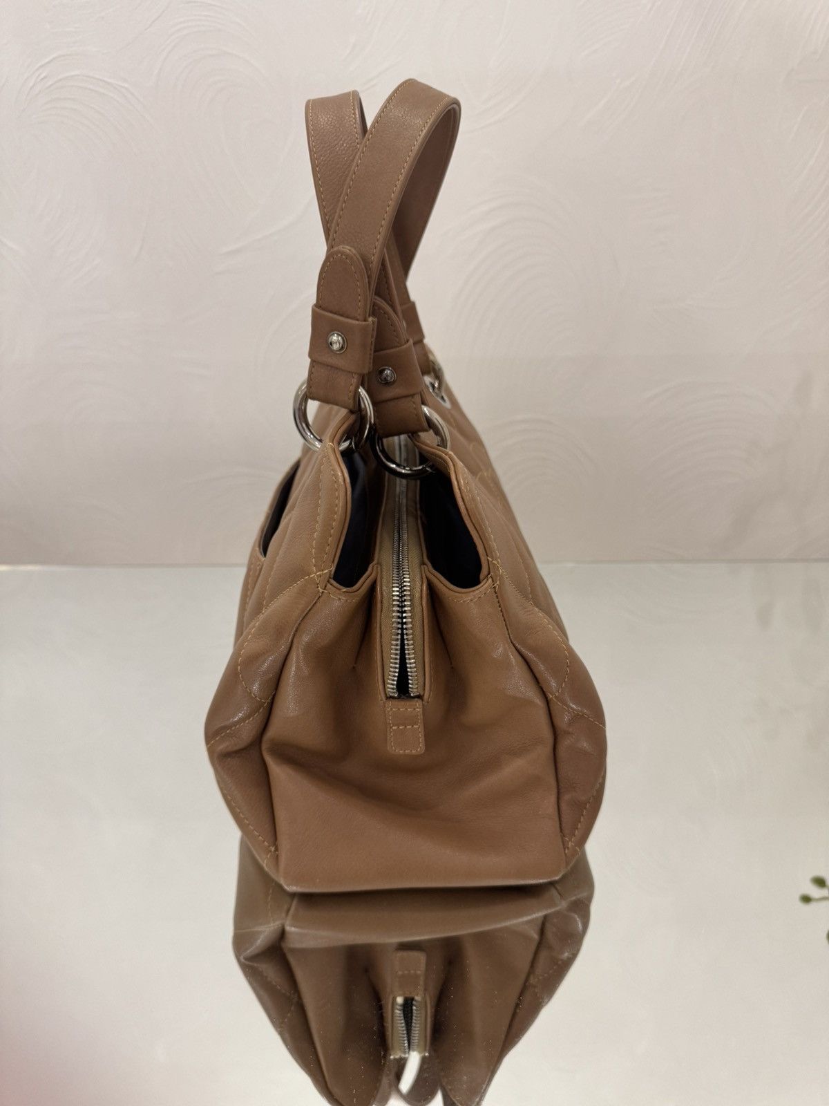 Chanel Leather Tote. Timeless CC Soft Zip Tote Quilted Caviar Size ONE SIZE - 3 Thumbnail