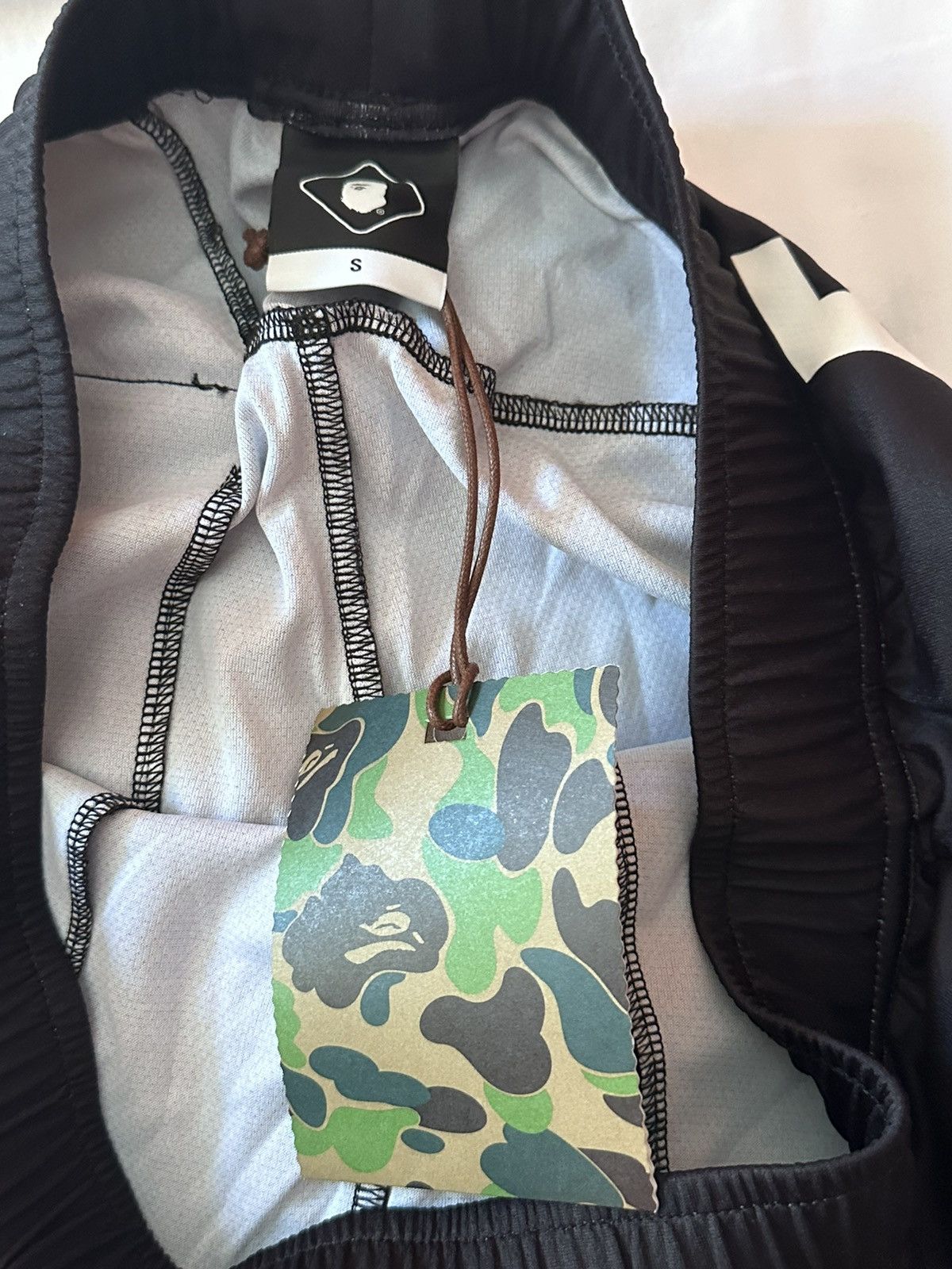 Bape × F.C.R.B Bape x F.C.R.B Game shorts Size US 26 / EU 42 - 5 Thumbnail
