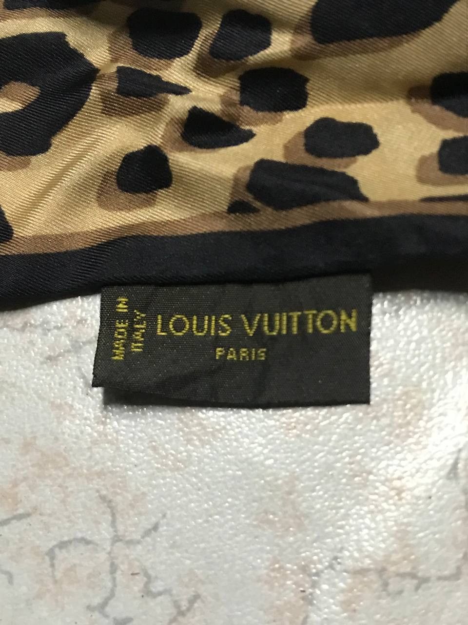 Louis Vuitton × Stephen Sprouse LV x Stephen Sprouse Silk Graffiti Scarf Size ONE SIZE - 3 Thumbnail