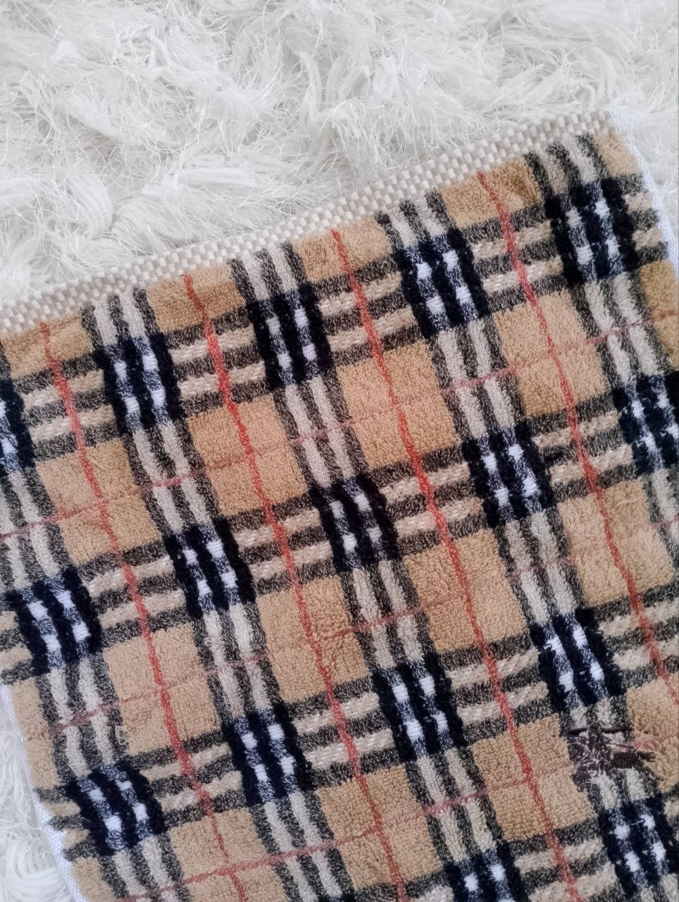 Burberry Vintage BURBERRY London Gold Nova Checkered Hand Face Towel Size ONE SIZE - 4 Thumbnail
