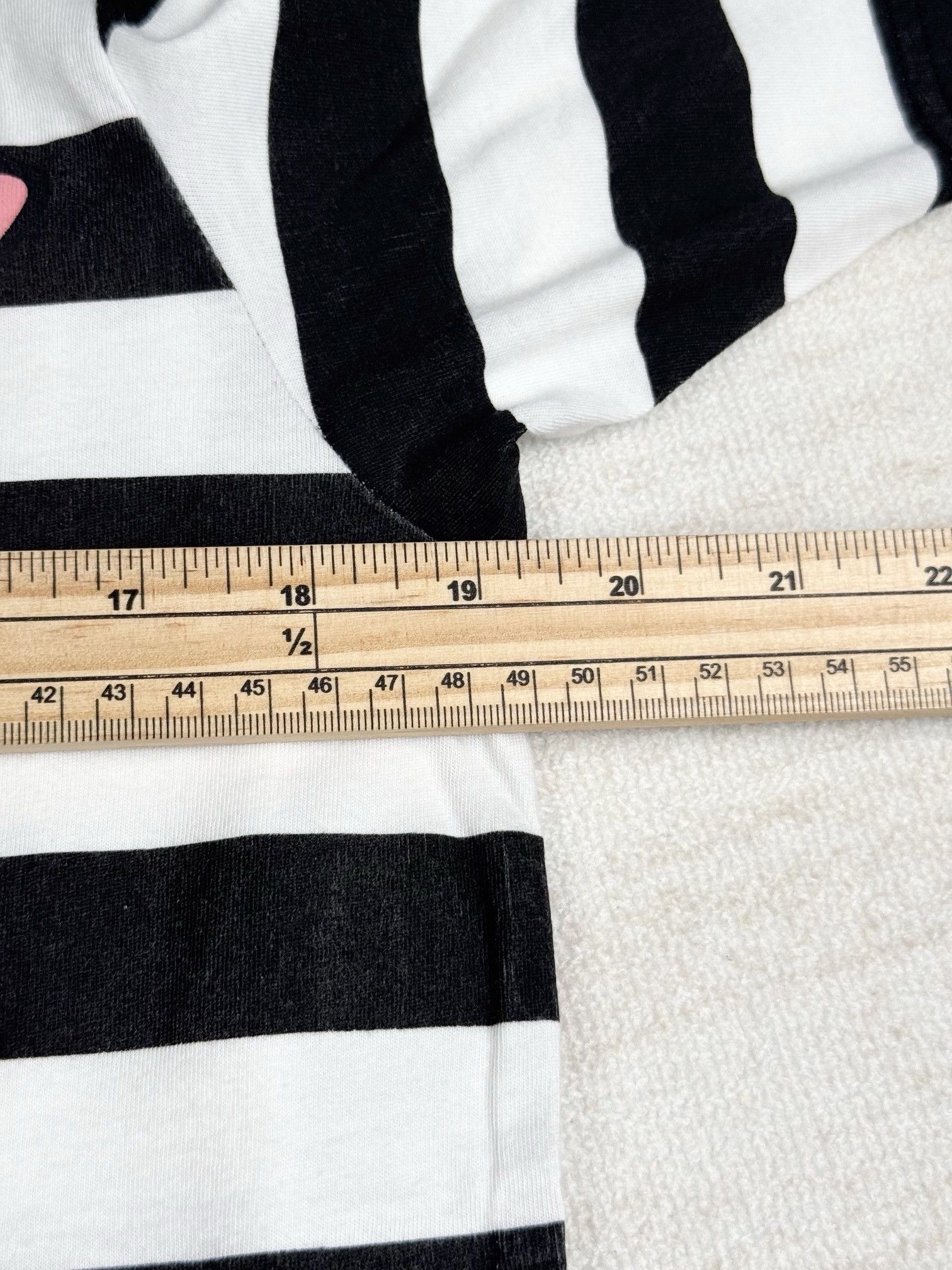 Supreme supreme pink panther tee Size US S / EU 44-46 / 1 - 7 Thumbnail