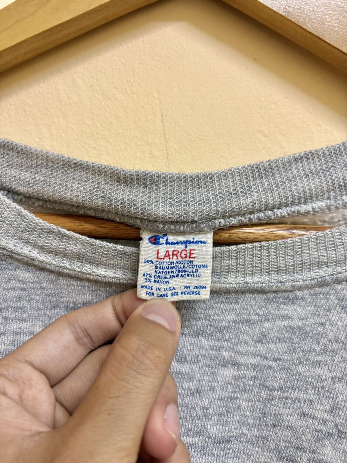 Champion Vintage 80s Champion University Massachusetts Sweatshirt Size US L / EU 52-54 / 3 - 5 Thumbnail