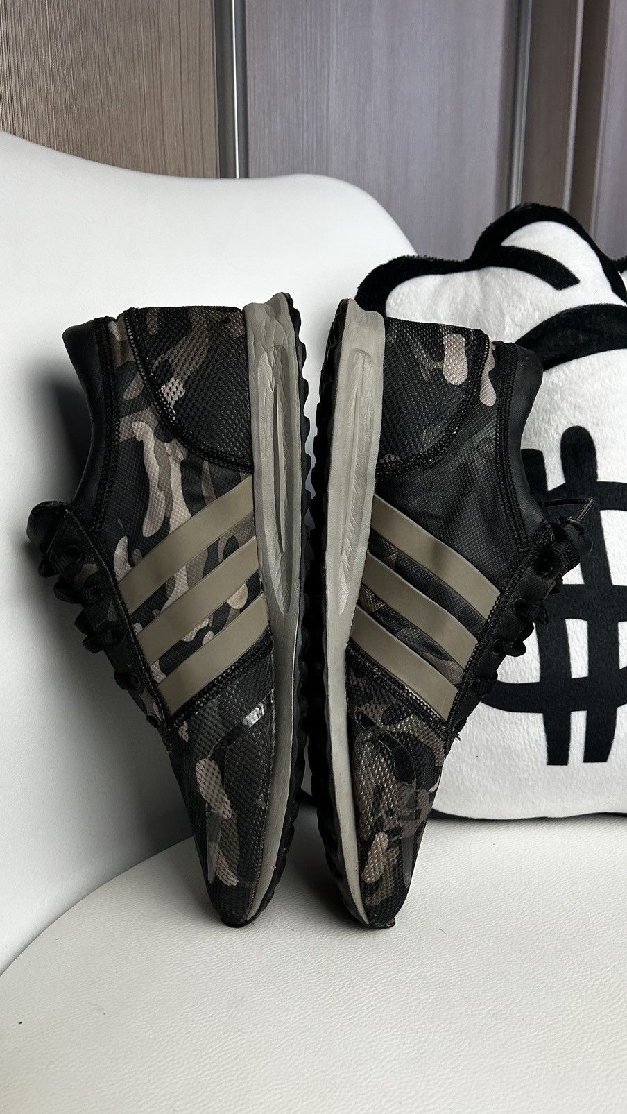 Adidas × Undefeated × Vintage adidas Consortium Undefeated UNDFTD x Los Angeles Size US 11 / EU 44 - 3 Thumbnail