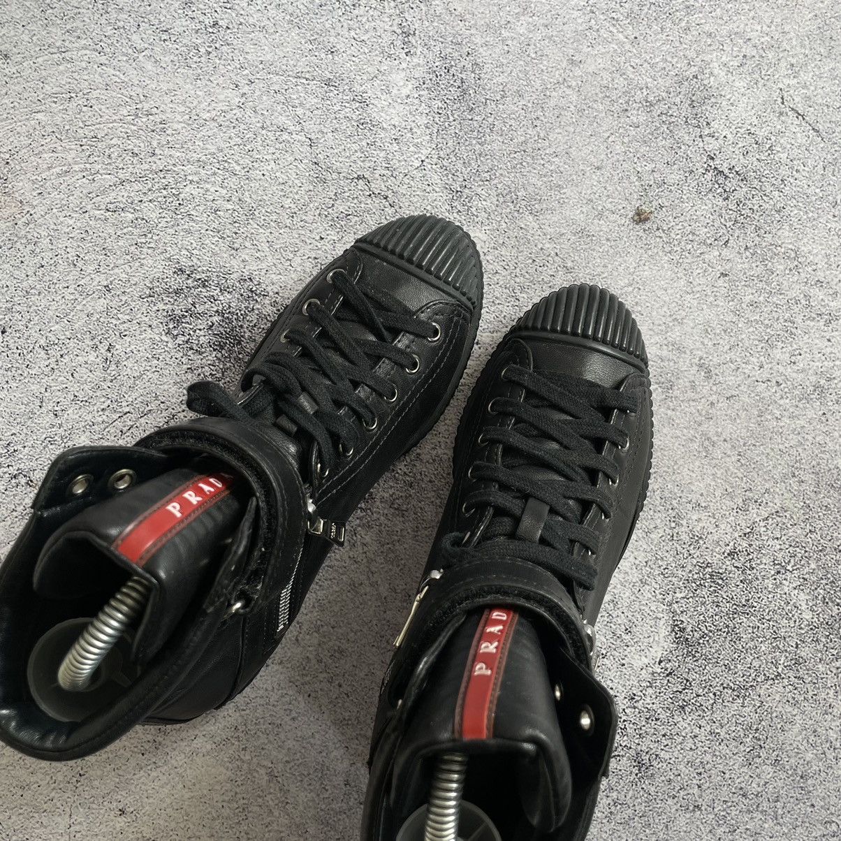 Prada Prada High Top Sneakers Double Zip Black Hi Shoes Vintage Size 37 Size US 7 / IT 37 - 5 Thumbnail