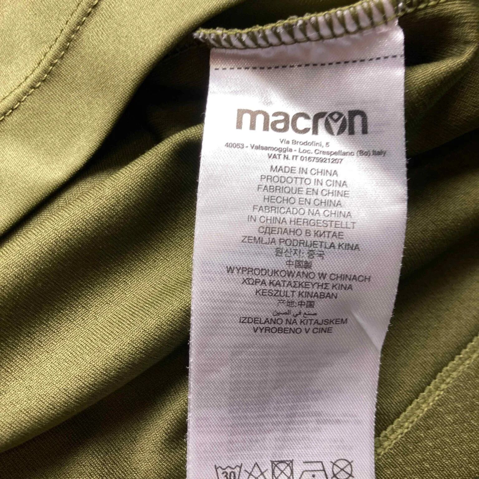Macron FC Thun 2020-21 Macron Kyeremateng football jersey size XL Size US XL / EU 56 / 4 - 7 Thumbnail