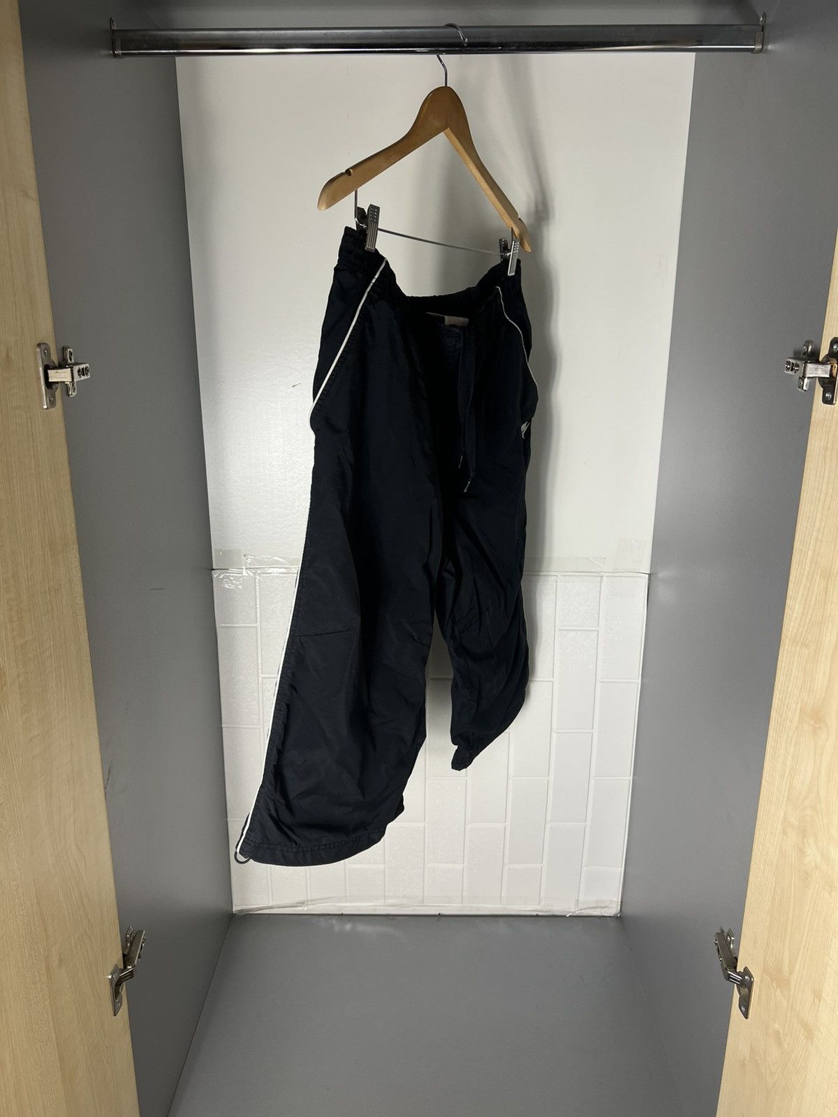 Nike VINTAGE NIKE NYLON RETRO SHORTS DRILL SWOOSH USA Y2K 90s SK8 Size US 36 / EU 52 - 3 Thumbnail
