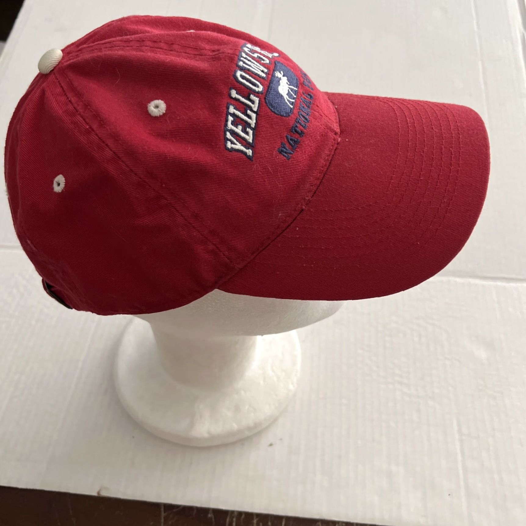 Vintage VINTAGE Titan National Park Moose Red Adjustable Hat Baseball Cap 100% Cotton Men Size US M / EU 48-50 / 2 - 3 Thumbnail