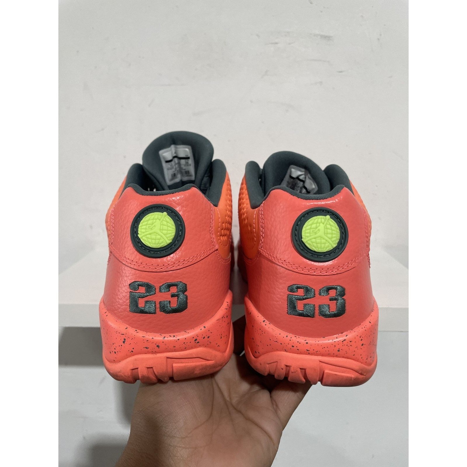Jordan Brand NIKE JORDAN 9 LOW BRIGHT MANGO SIZE 11 PREOWNED Size US 11 / EU 44 - 3 Thumbnail