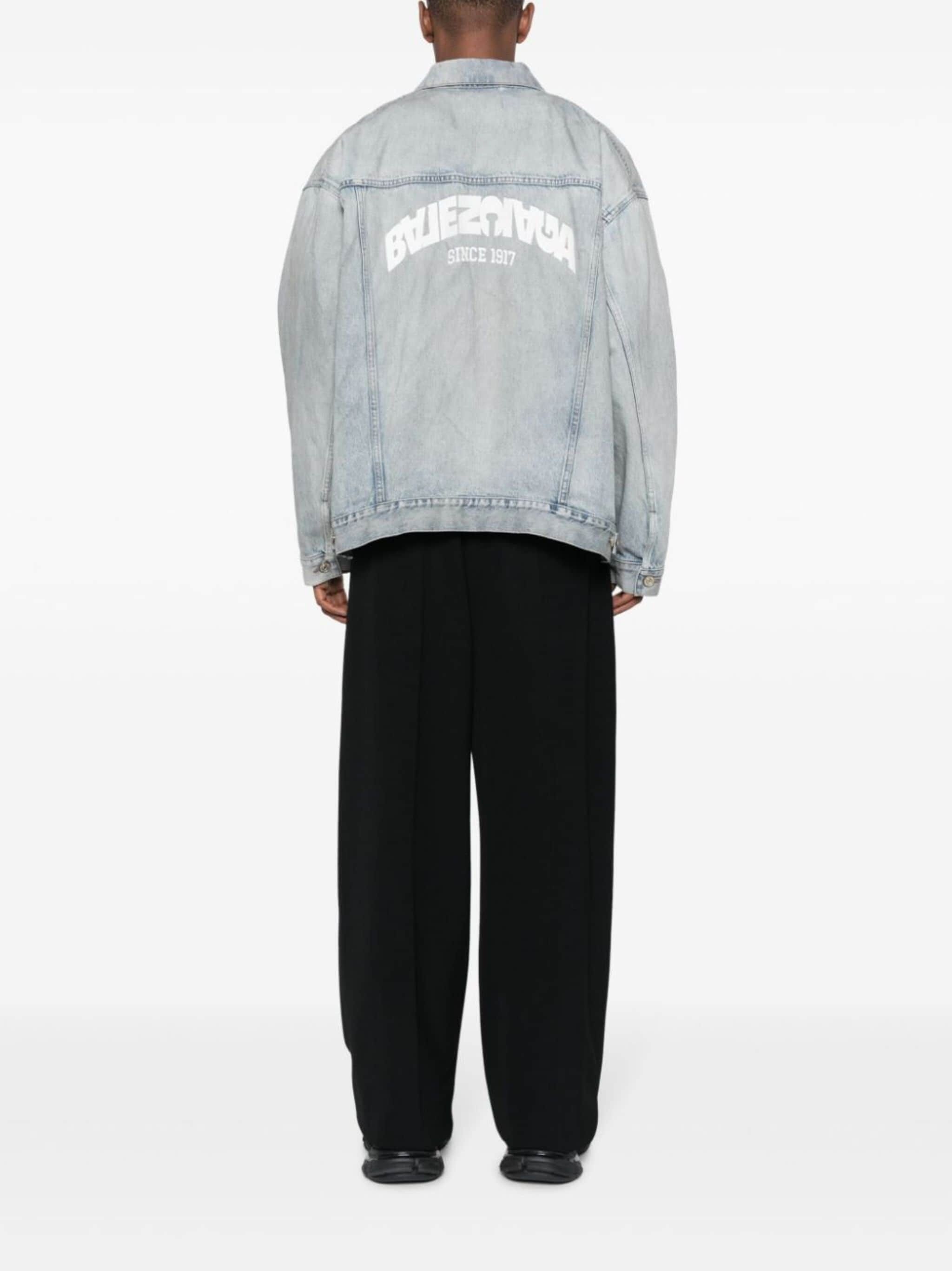 Balenciaga o1bcso1str0425 Dup / Back Flip Large Fit Jacket Light Blue Size US XL / EU 56 / 4 - 2 Thumbnail
