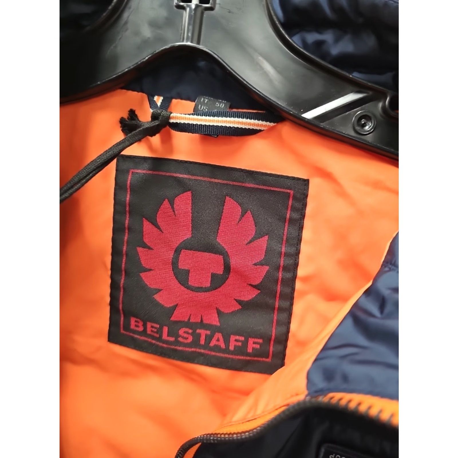 Belstaff VINTAGE Belstaff BRITTANIA CUP DOWN GILET VEST 40 Mens Blue Red Quilted Short Down Dug 23 chest 27.5 length 12/4 Size US XXS / EU 40 - 4 Thumbnail