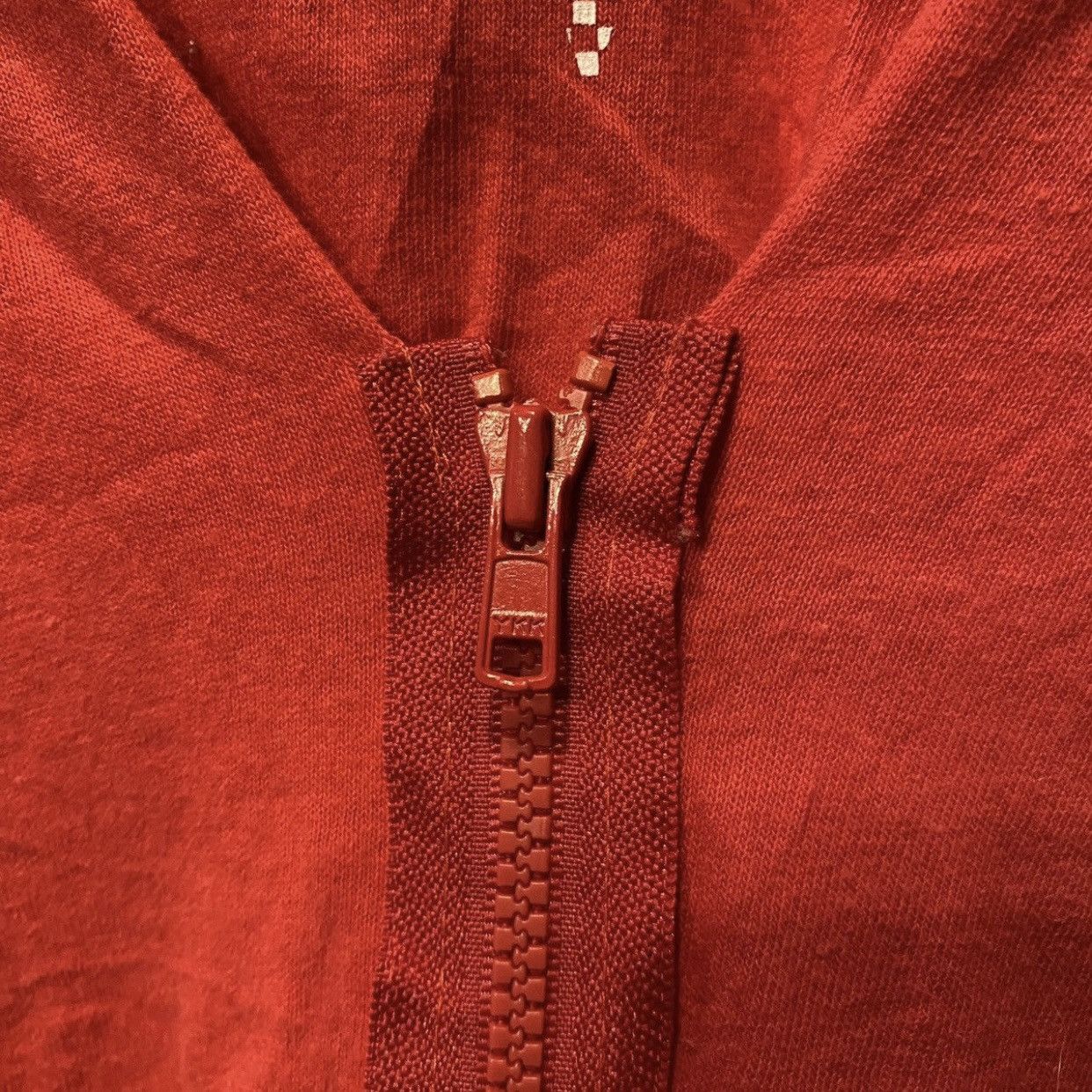 Seditionaries Red & White Checkered Optical Illusion Heart Zip Tee Size US S / EU 44-46 / 1 - 7 Thumbnail