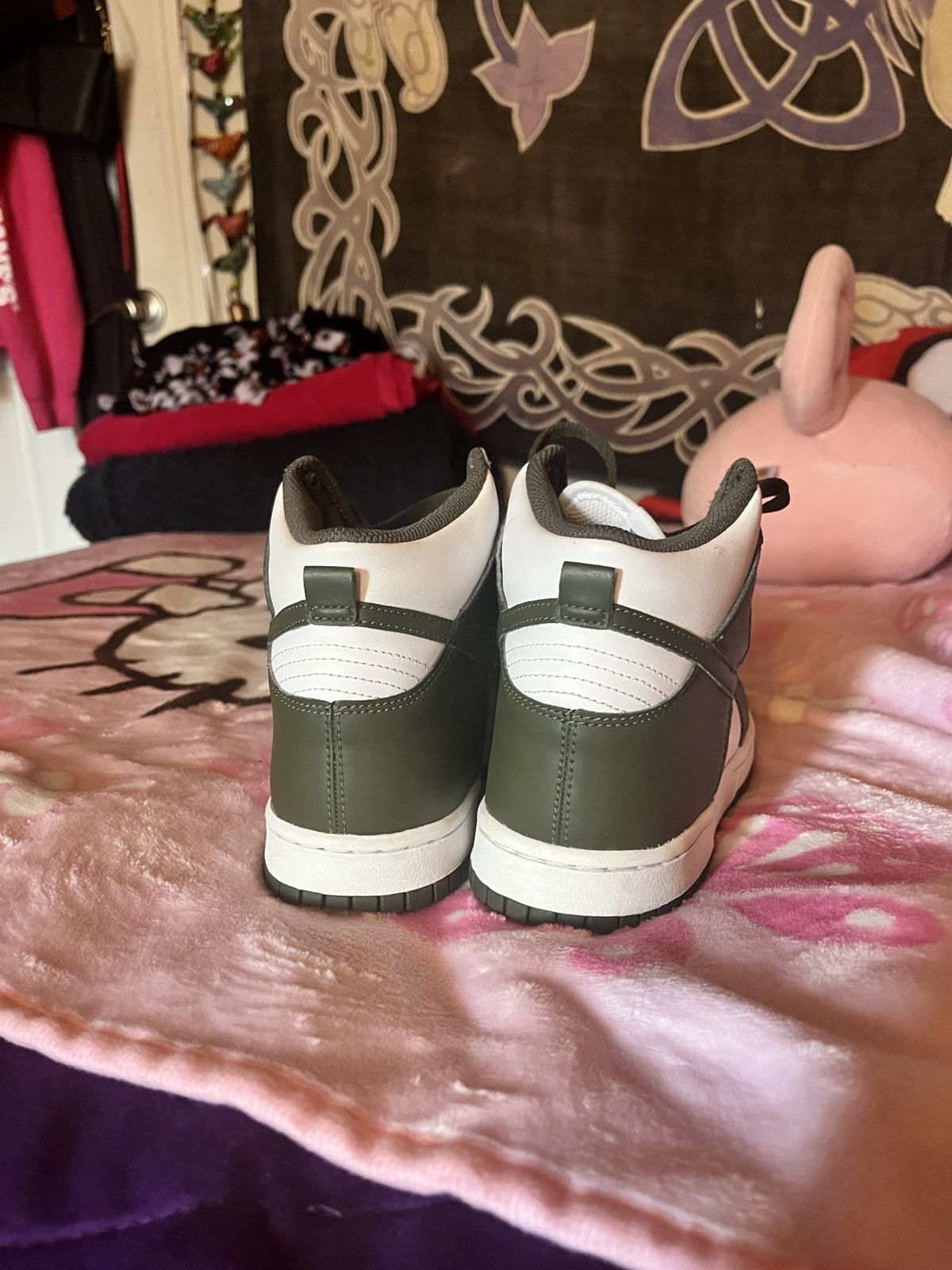 Nike khaki dunks high Size US 6.5 / EU 39-40 - 2 Thumbnail