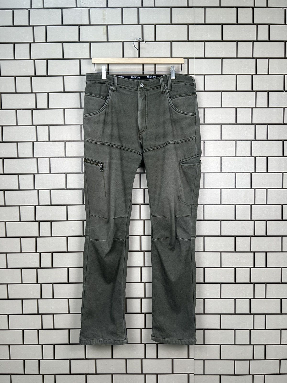 Japanese Brand Field Core Multy Pocket Zipper Cargo Pants Size US 34 / EU 50 - 1 Thumbnail
