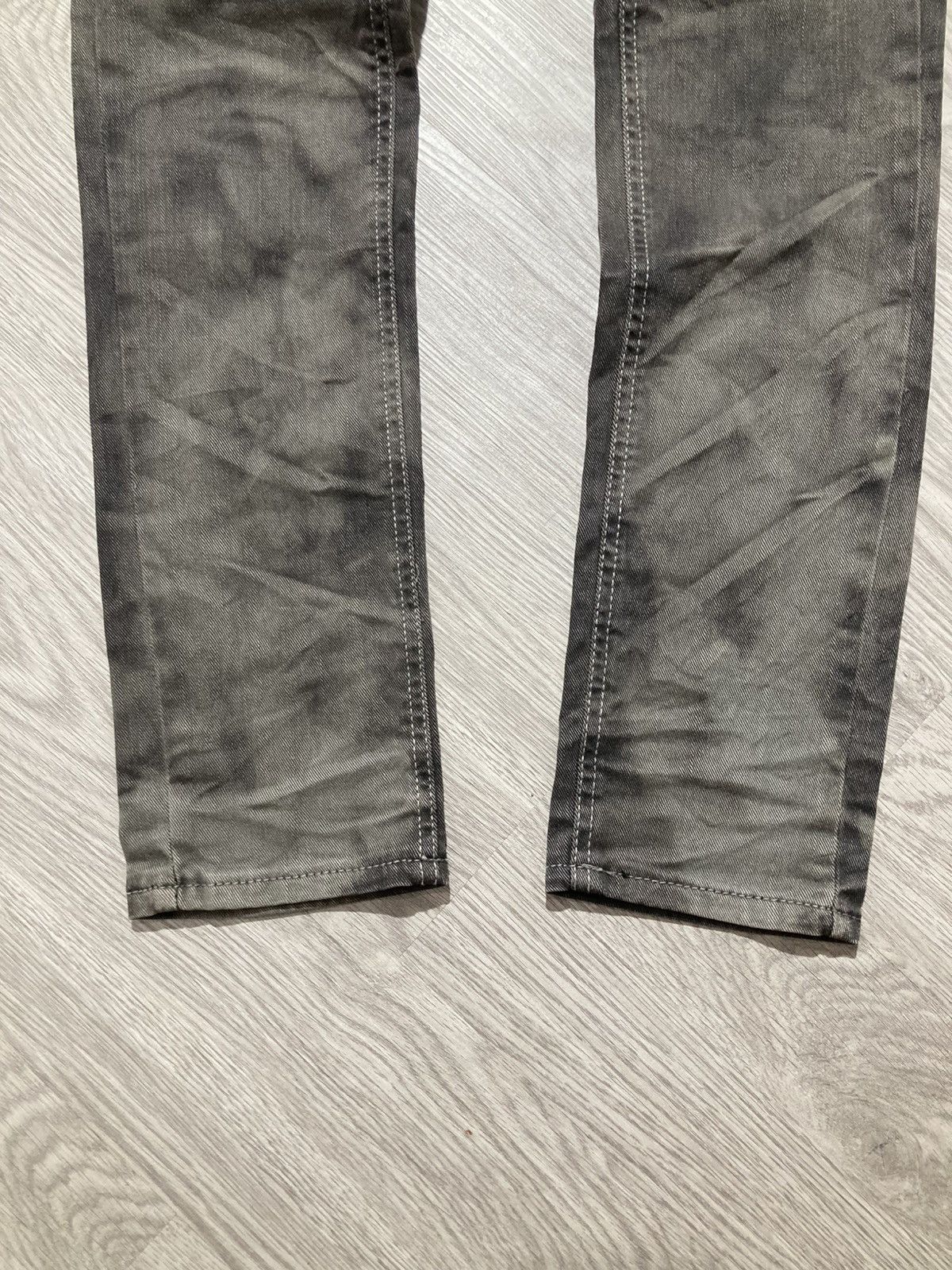 Tornado Mart 2000s Crown Denim Ripped Clawmark Denim Jeans Punk Gothic Size US 27 - 15 Thumbnail