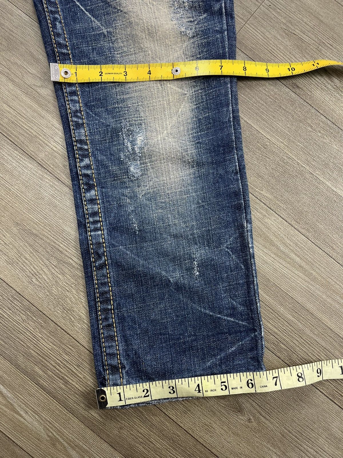 Japanese Brand Y2K Style Yoshitomo Nara Lolita Jeans Distressed 3/4 Jeans Size US 28 / EU 44 - 17 Thumbnail