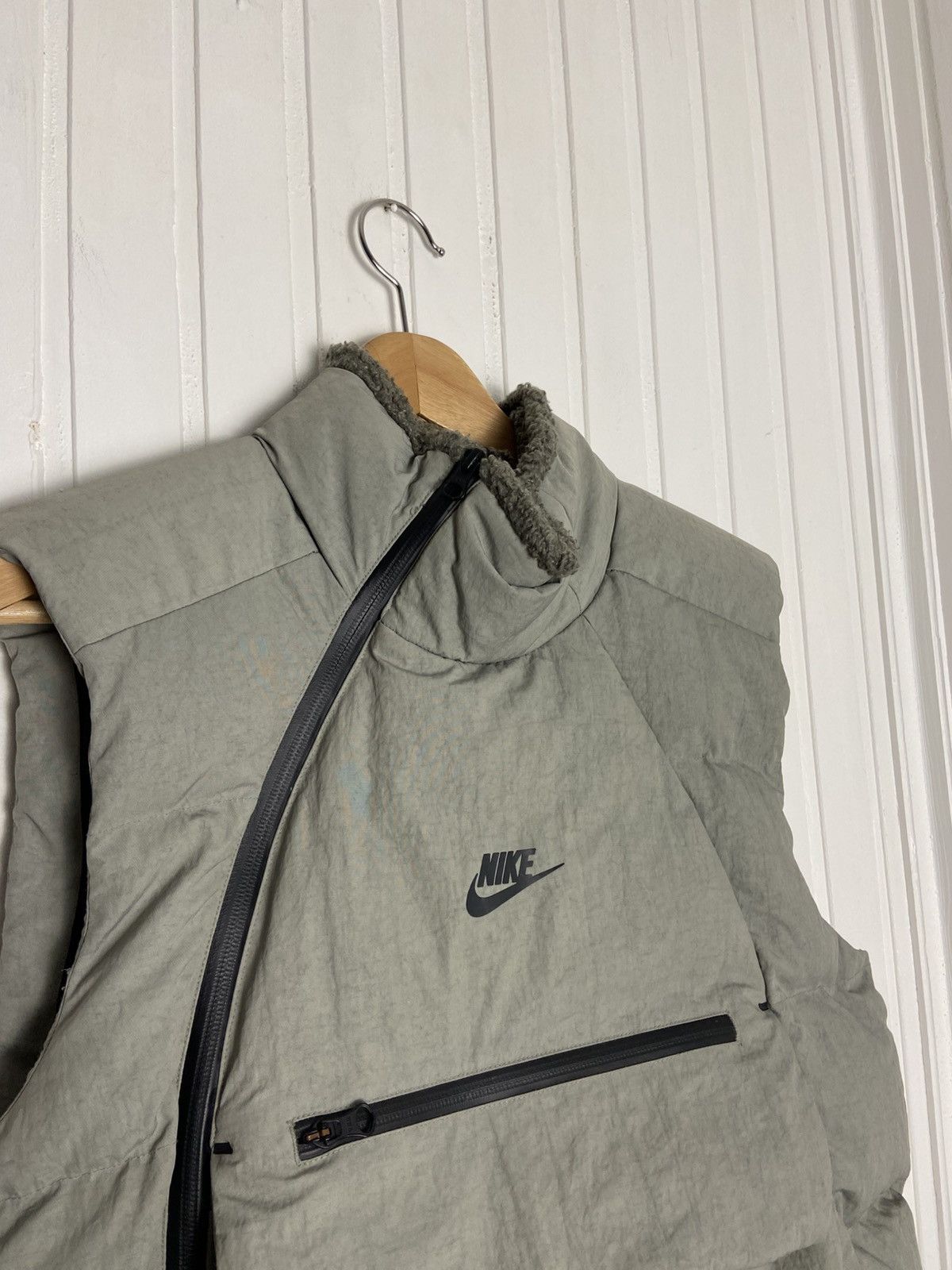 Nike Used Nike Tech Pack Stucco Vest Down Fill Full Zip Rare M Size US M / EU 48-50 / 2 - 2 Thumbnail