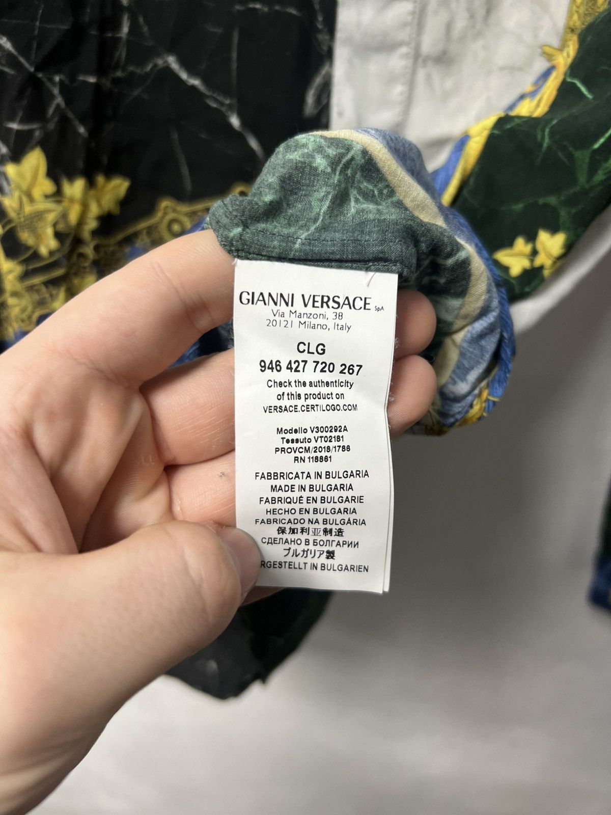 Versace Versace Silk Shirt Size US M / EU 48-50 / 2 - 11 Thumbnail