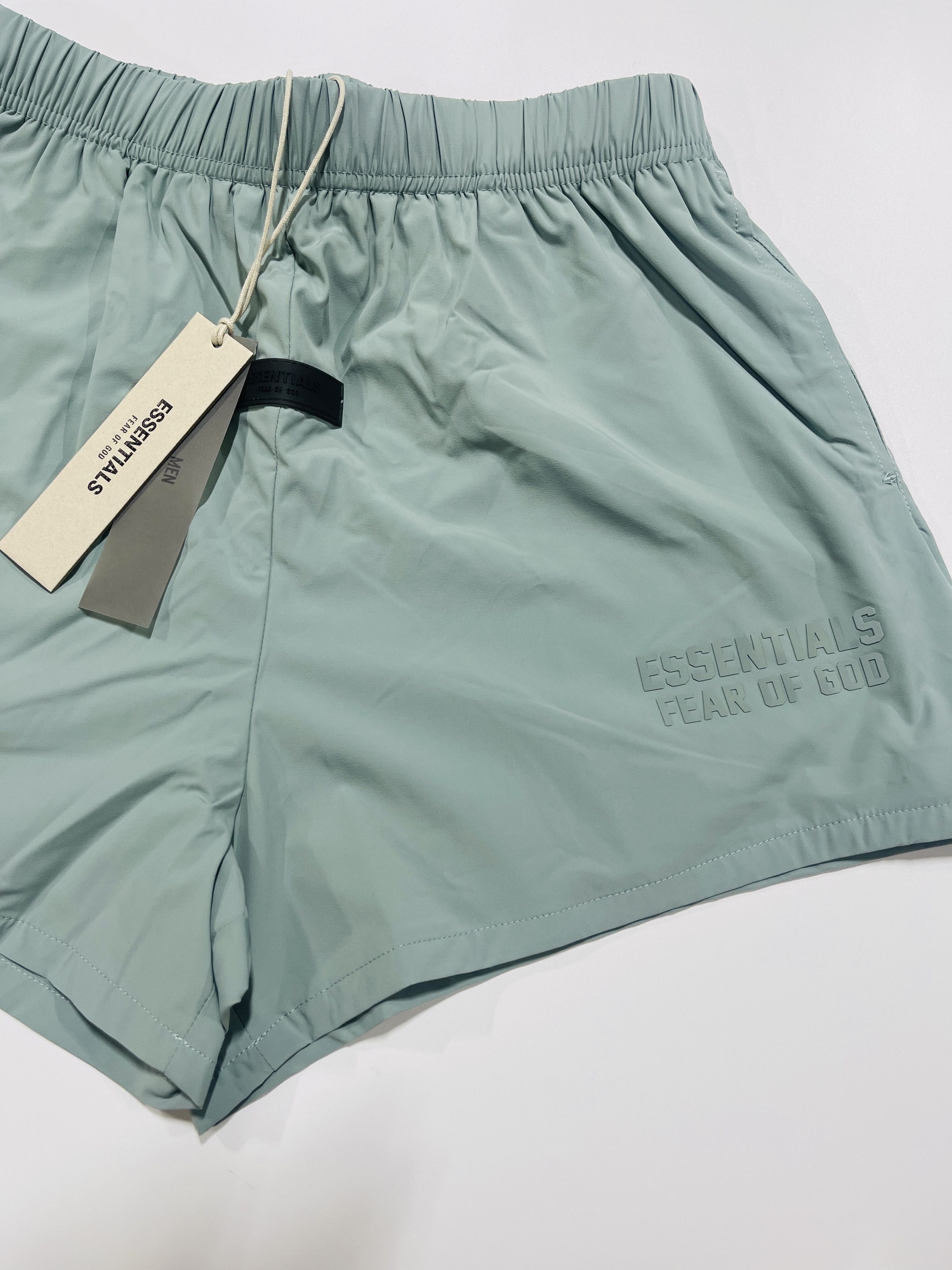 Fear of God Fear of God Essentials Running Short Sycamore Size XS Size US 30 / EU 46 - 3 Thumbnail