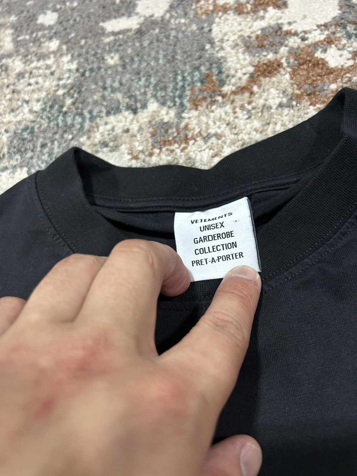 Vetements Vetements Polizei T-shirt Size US XL / EU 56 / 4 - 3 Thumbnail