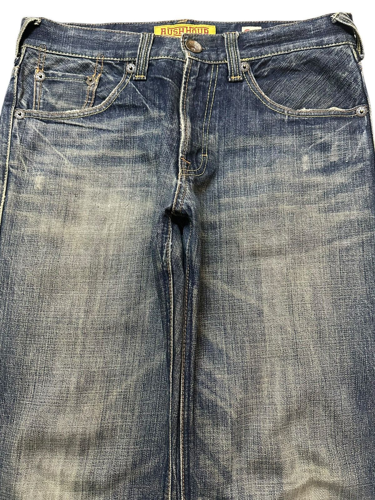 Japanese Brand Vintage Japanese Brand Blue Faded Wash Style Loose Jeans Size US 32 / EU 48 - 3 Thumbnail