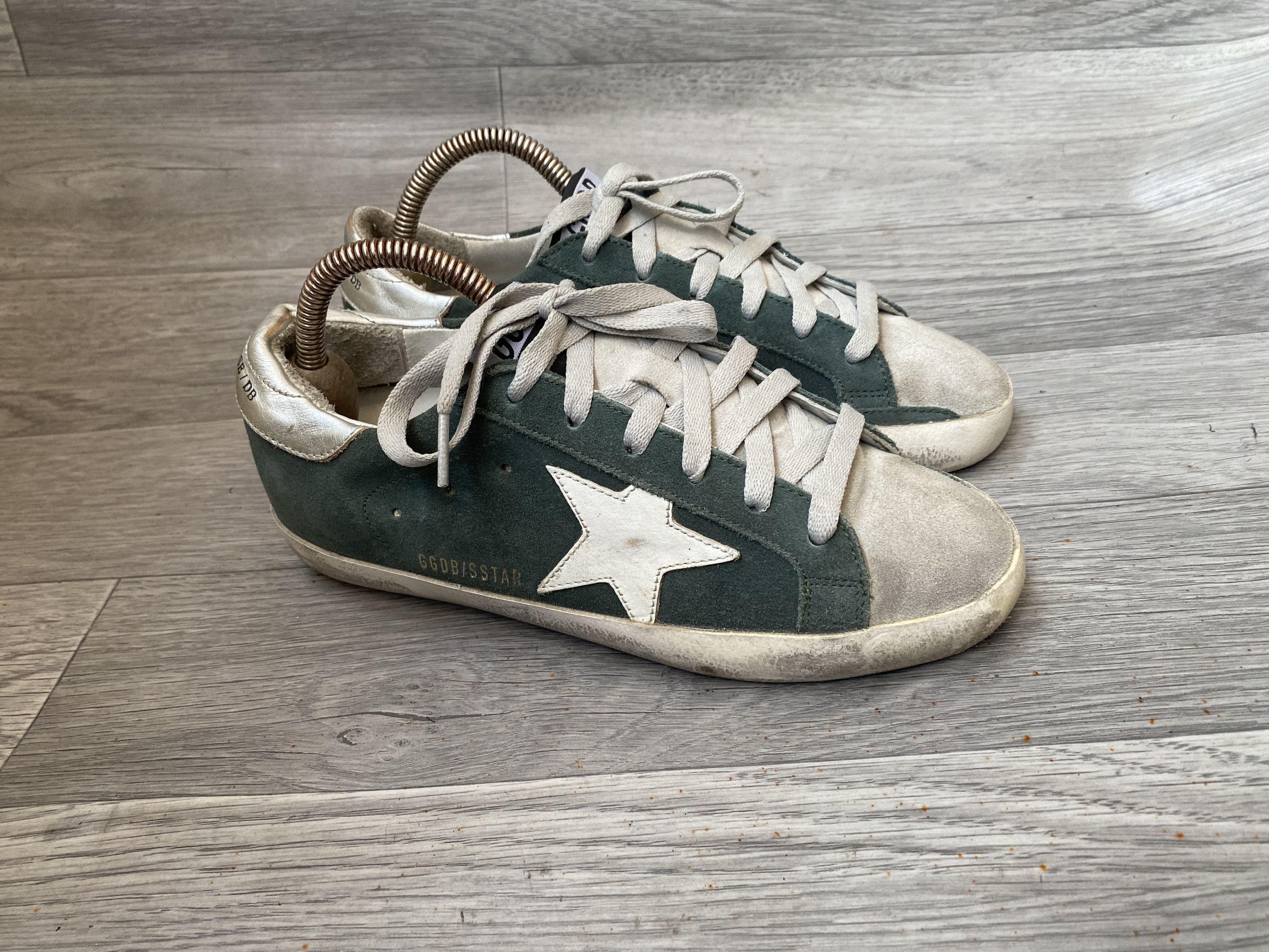 Golden Goose Golden goose superstar low top distressed sneakers sz 37 Size US 7 / IT 37 - 6 Thumbnail