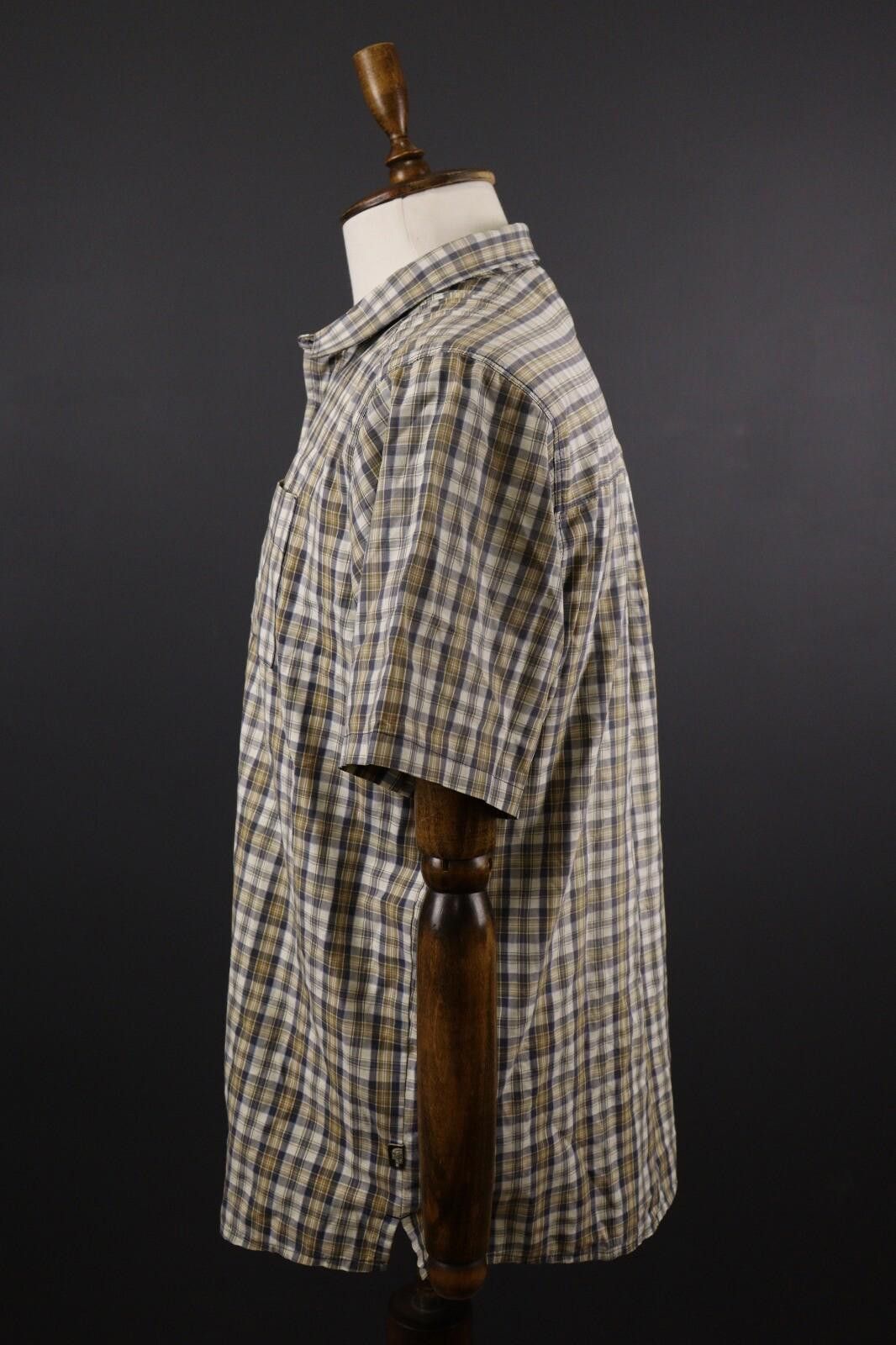 The North Face The North Face Check Button Down Hiking Shirt Size L Size US L / EU 52-54 / 3 - 4 Thumbnail