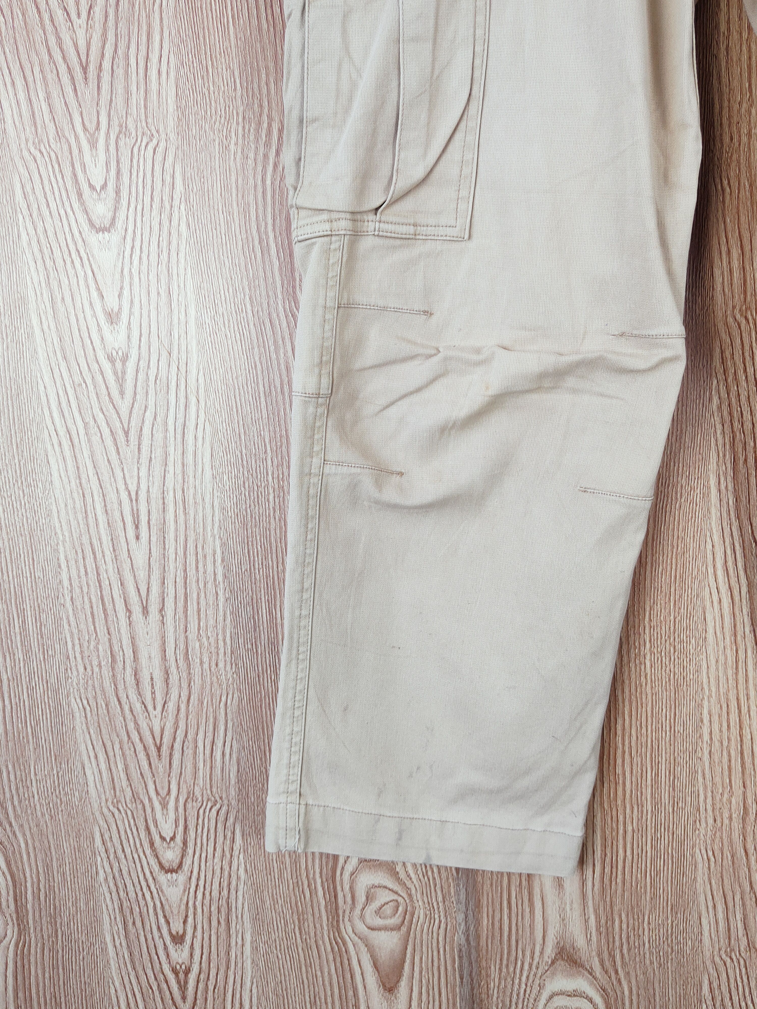Japanese Brand Japanese Brand Beige Multipocket Tactical Cargo Pants #W454 Size US 29 - 4 Thumbnail