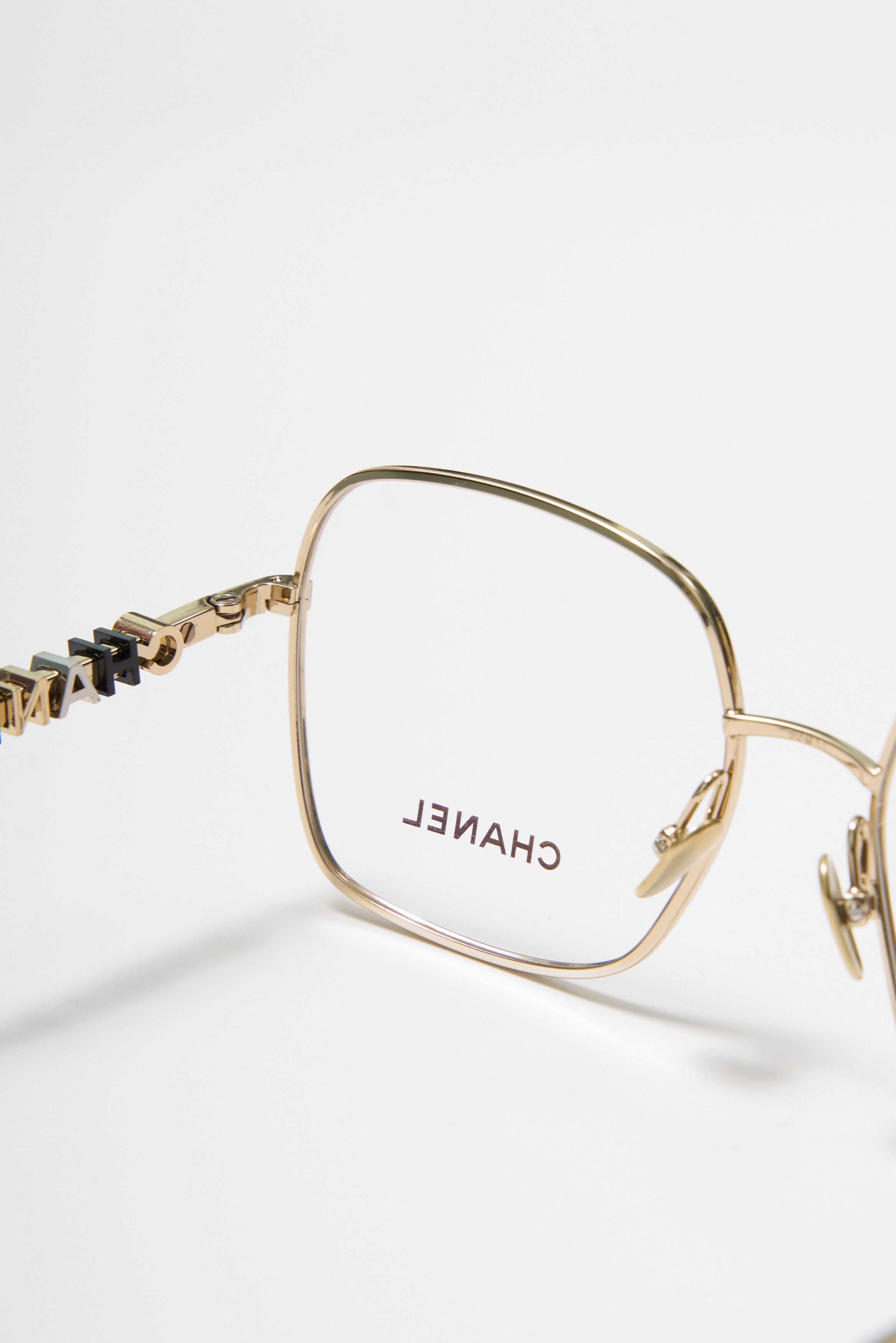Chanel CHANEL 0CH2215 C395 Sunglasses GOLD Size ONE SIZE - 5 Thumbnail