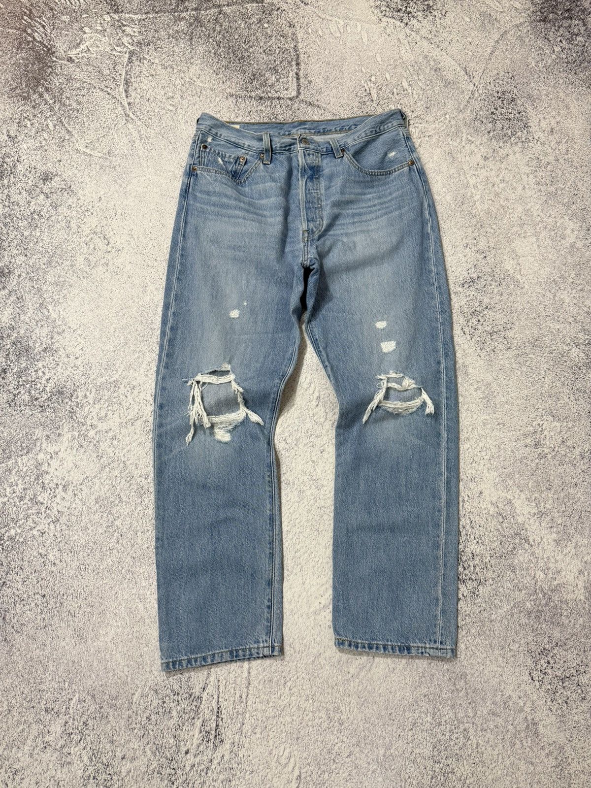 Levi's × Levi's Vintage Clothing × Vintage Vintage Levi’s Premium Disstressed Denim Jeans Pants W31 L28 Size US 31 - 1 Thumbnail