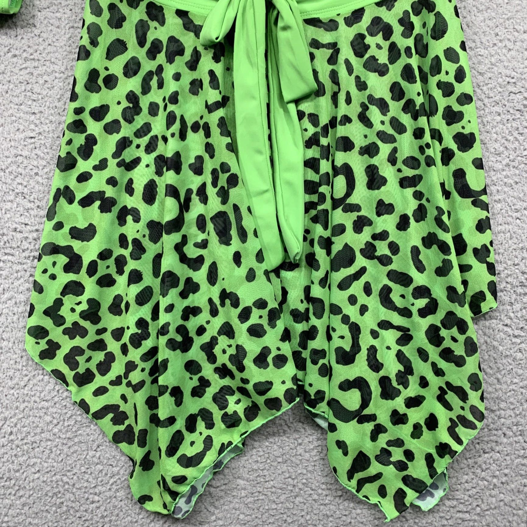 Vintage 2 Piece Tankini Swimsuit Women’s Size Small Green & Black Padded NWOT Size ONE SIZE - 3 Thumbnail