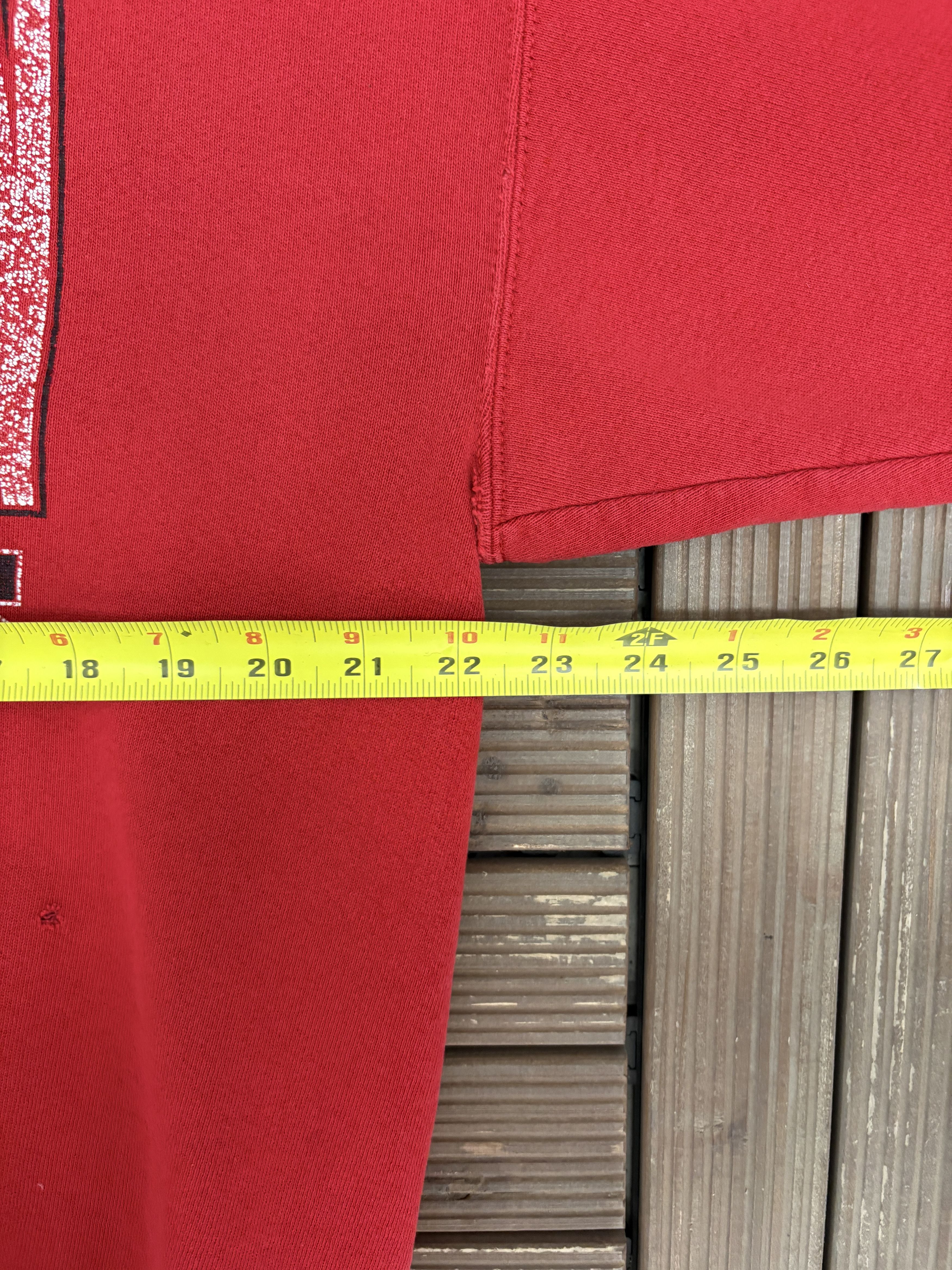 Vintage Wisconsin Badgers Vintage Red Crewneck Sweater Size US L / EU 52-54 / 3 - 7 Thumbnail