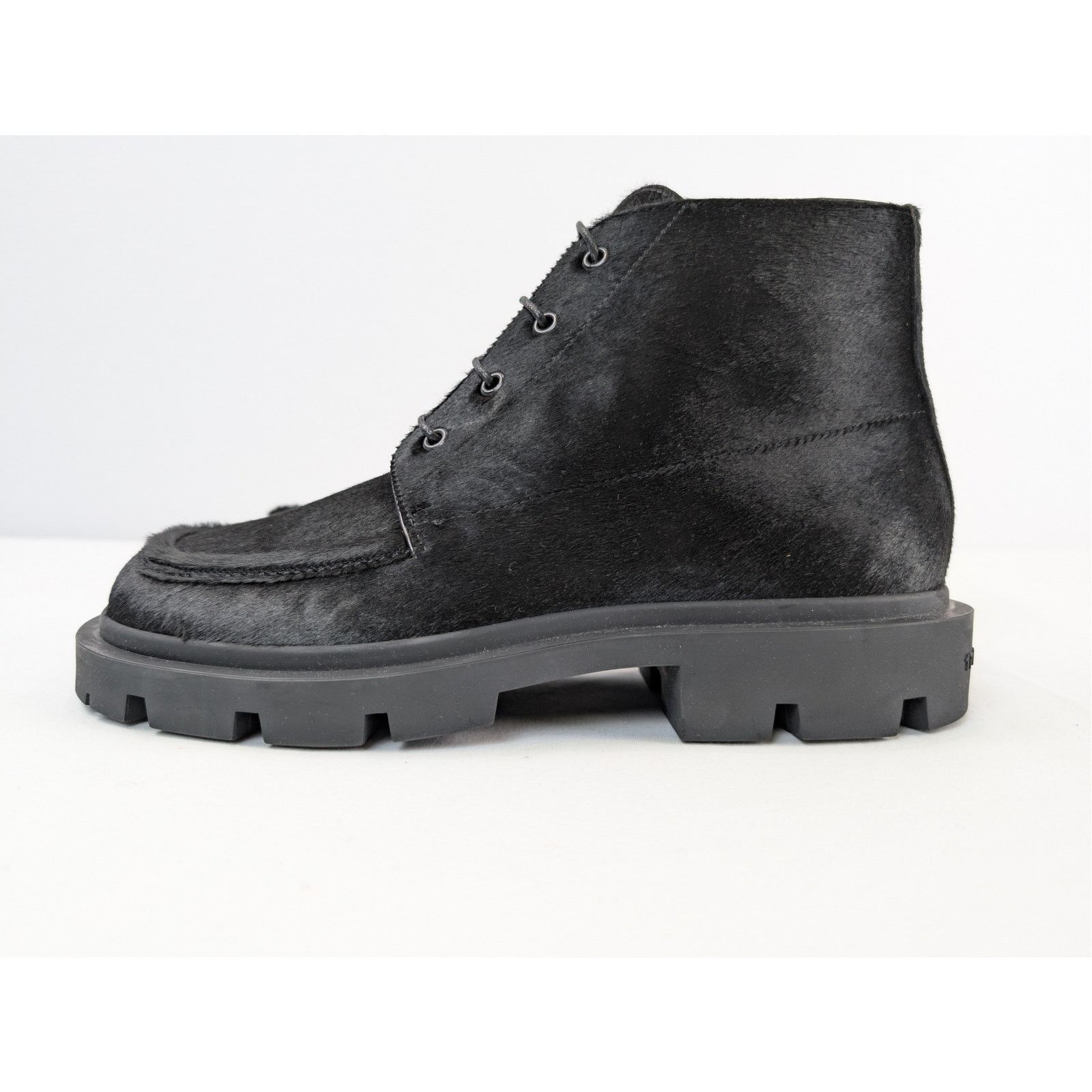 Maison Margiela o1rshd1 Calf Leather Ankle Boots in Black Size US 9 / EU 42 - 10 Thumbnail