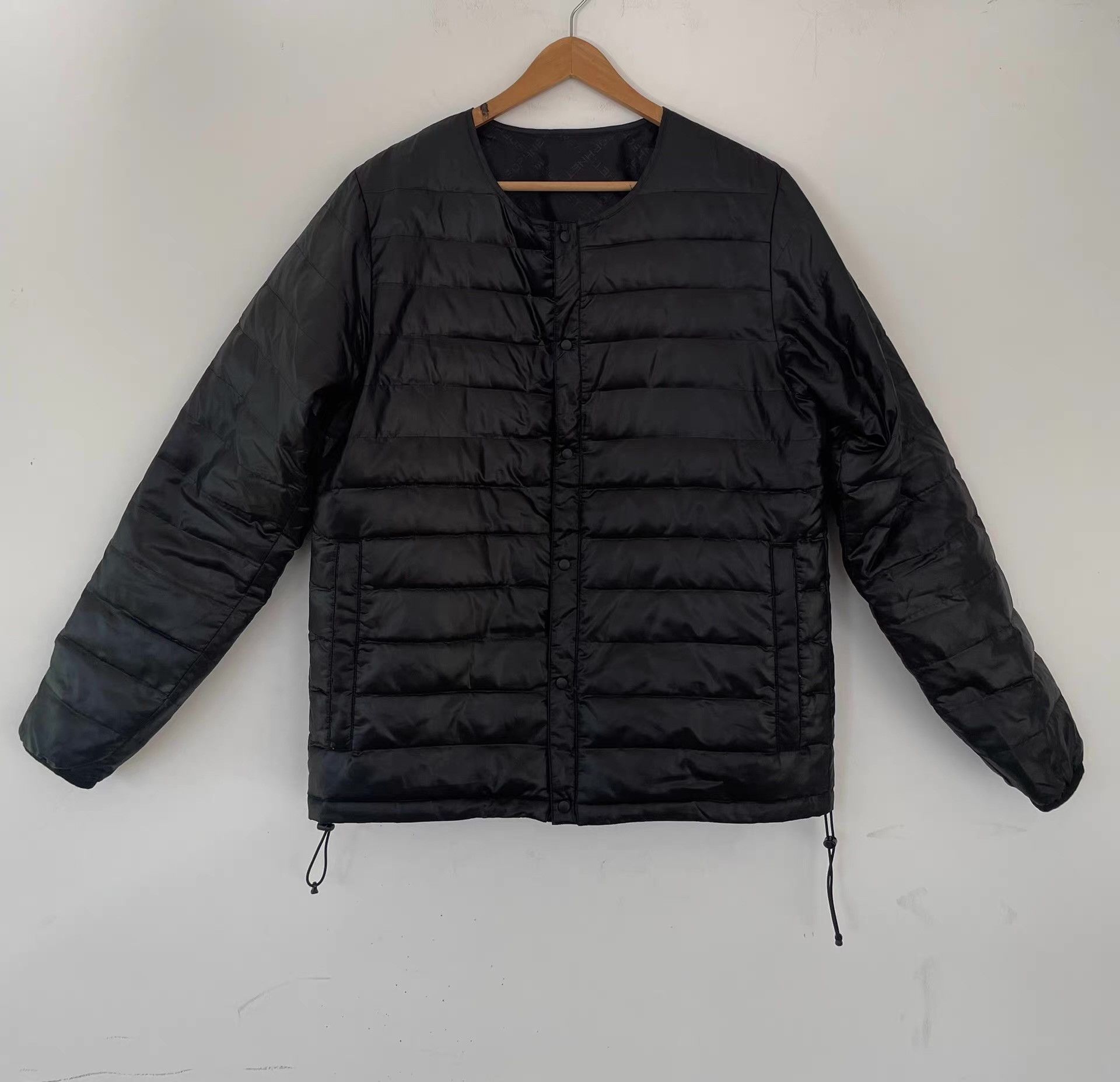 Sophnet. Sophnet Men's LightweightGooseDow Collarless Down Jacket Ｑ21 Size US M / EU 48-50 / 2 - 1 Thumbnail
