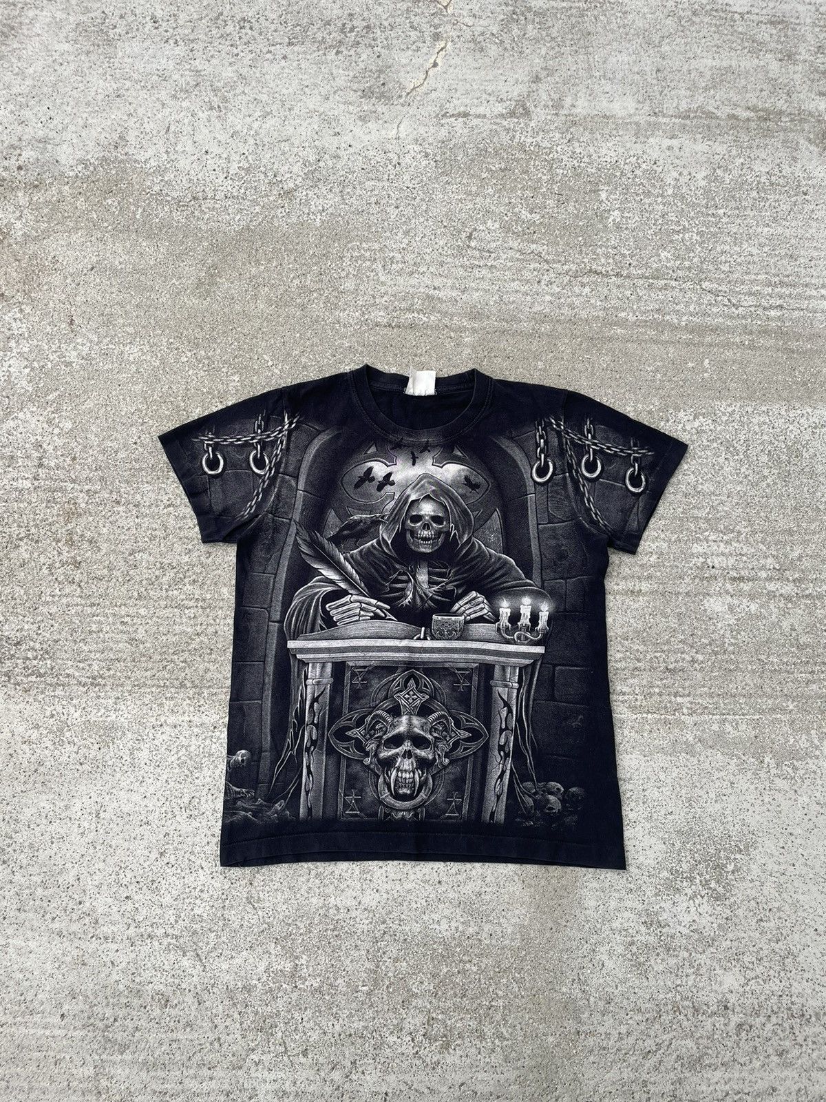 Vintage Opium tshirt Size US S / EU 44-46 / 1 - 1 Thumbnail