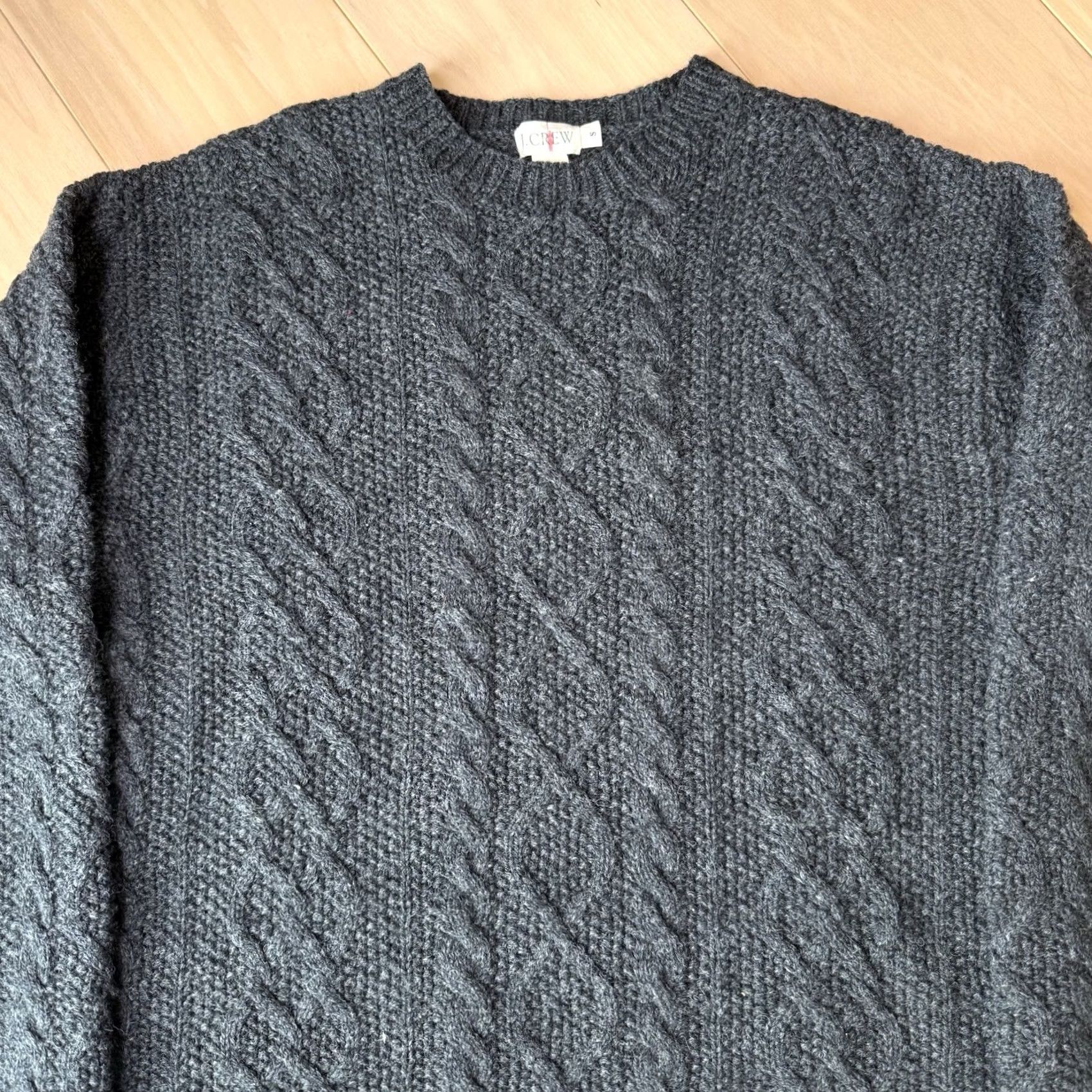 J.Crew VINTAGE J.CREW Cable Knit Sweater S Gray Wool Pullover Crew Neck Men’s Knit Pattern Solid Fall Winter 90s USA Art Hip Hop Hippie Nature Outdoor Logo Size US S / EU 44-46 / 1 - 4 Thumbnail