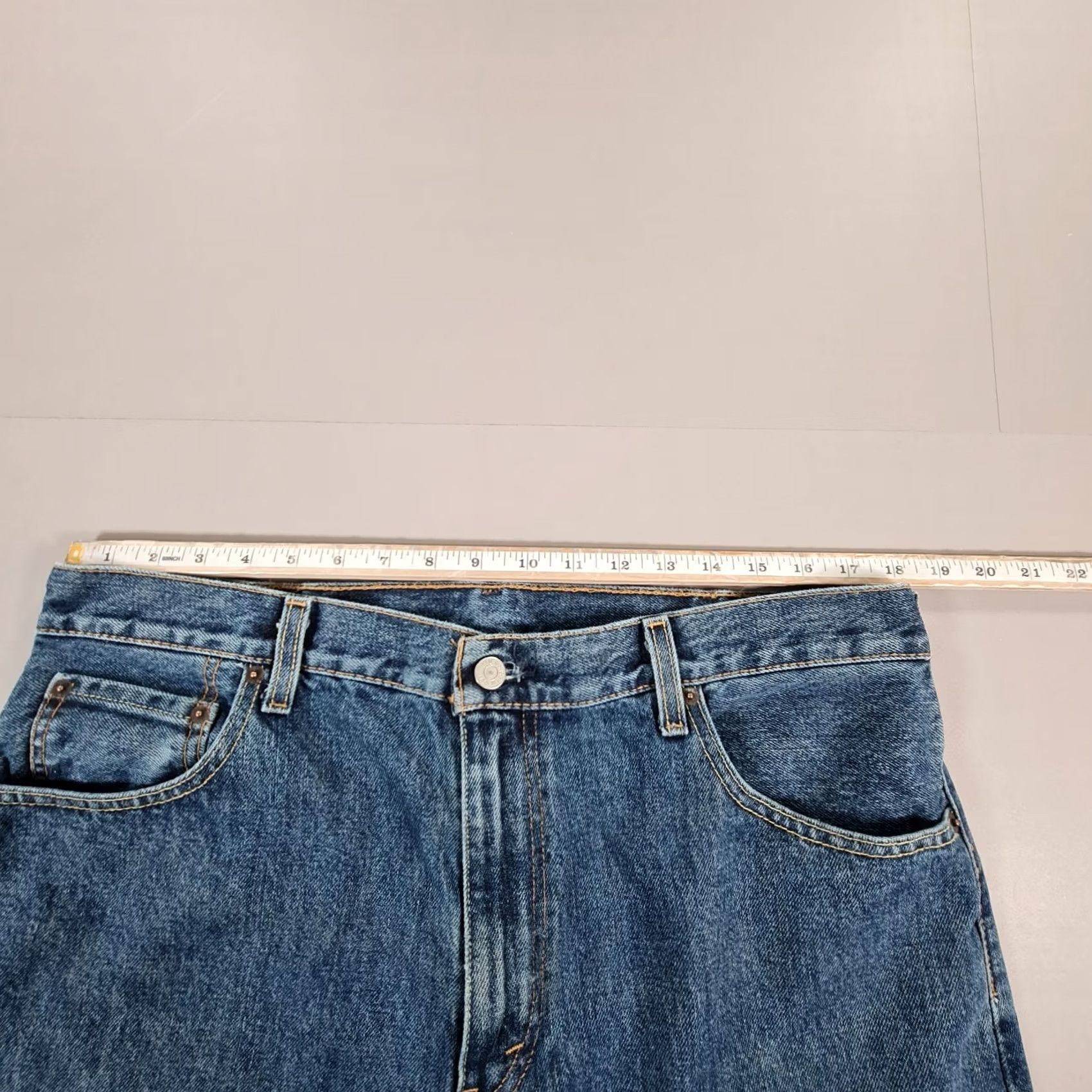 Levi's VINTAGE Levi's 517 Jeans Mens Blue W36 L32 Bootcut Zip Fly 5-Pocket Denim Cotton Regular Modern Shopwear Mens Size US 36 / EU 52 - 5 Thumbnail