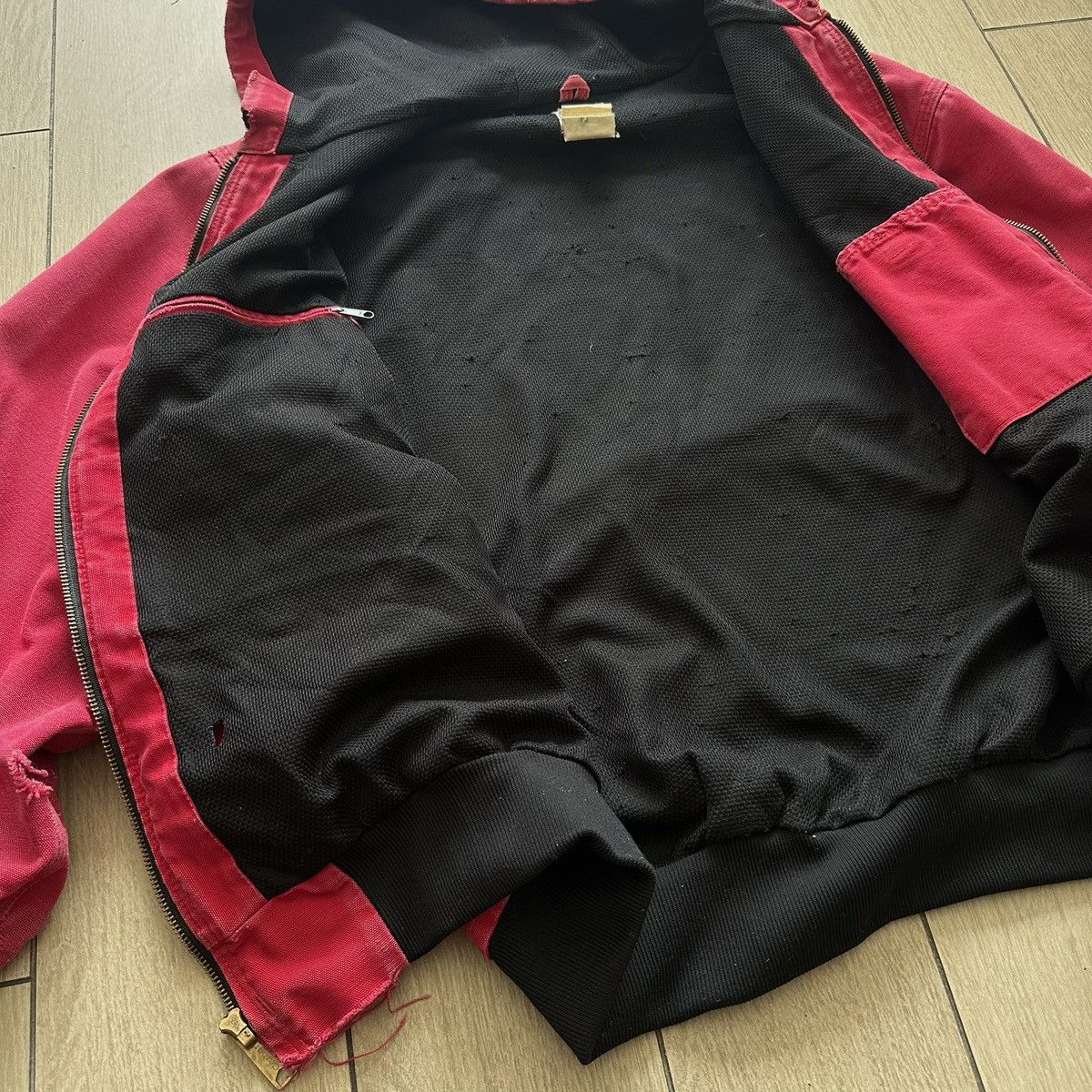 Carhartt Rare Carhartt Duck Active Jacket 90s – Red [Made in USA] Size US L / EU 52-54 / 3 - 13 Thumbnail