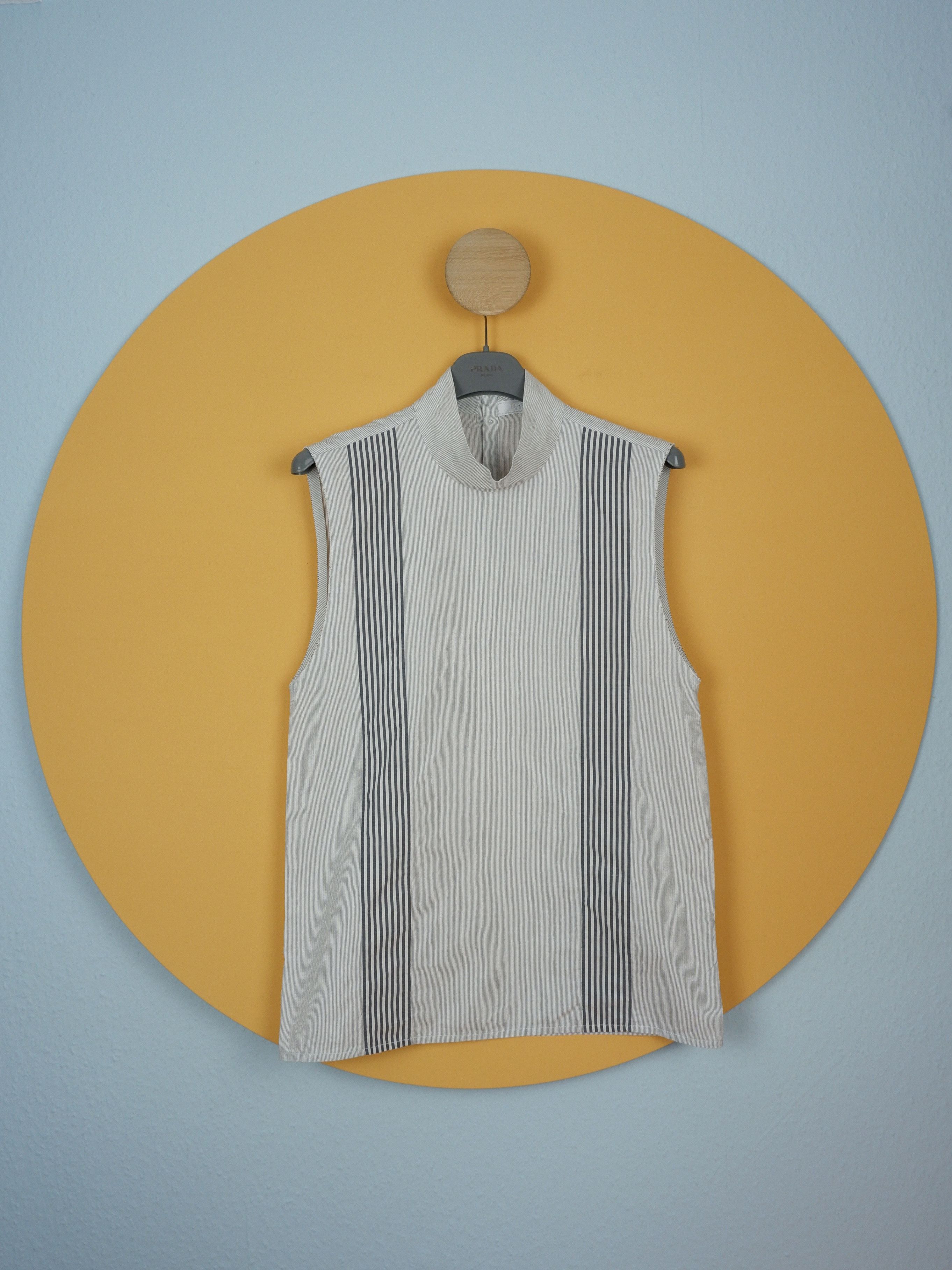 Prada Prada sleeveless high neck shirt runway SS10 Size US XS / EU 42 / 0 - 2 Thumbnail