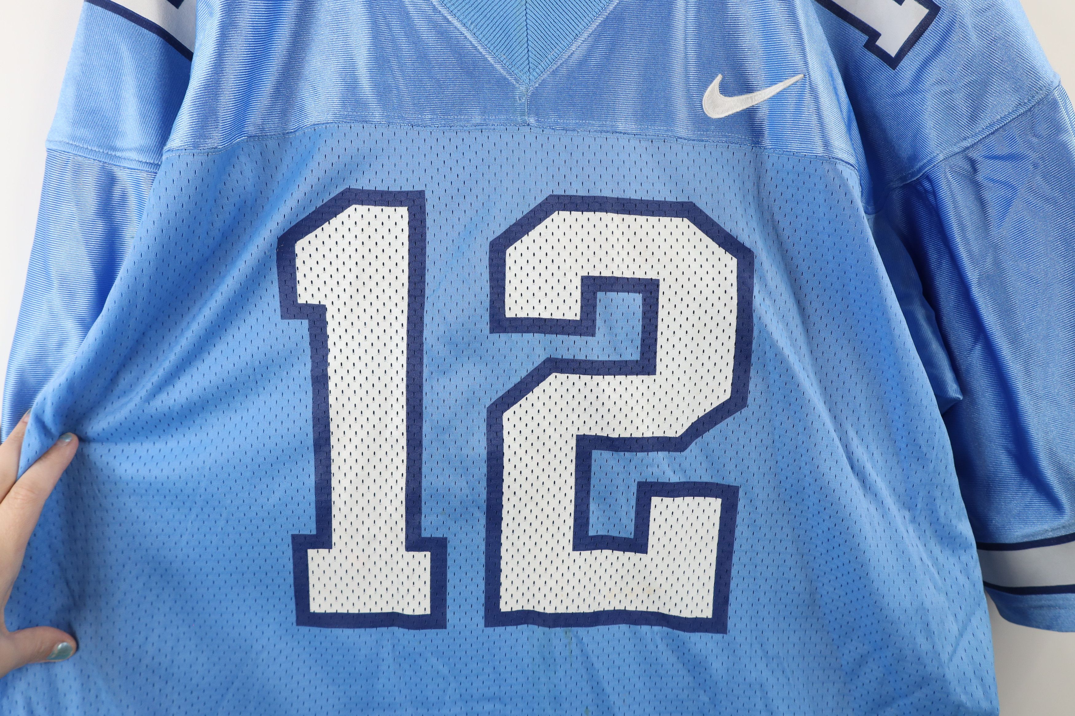 Nike × Vintage Vintage 90s Nike Distressed University of Football Jersey Size US L / EU 52-54 / 3 - 7 Thumbnail