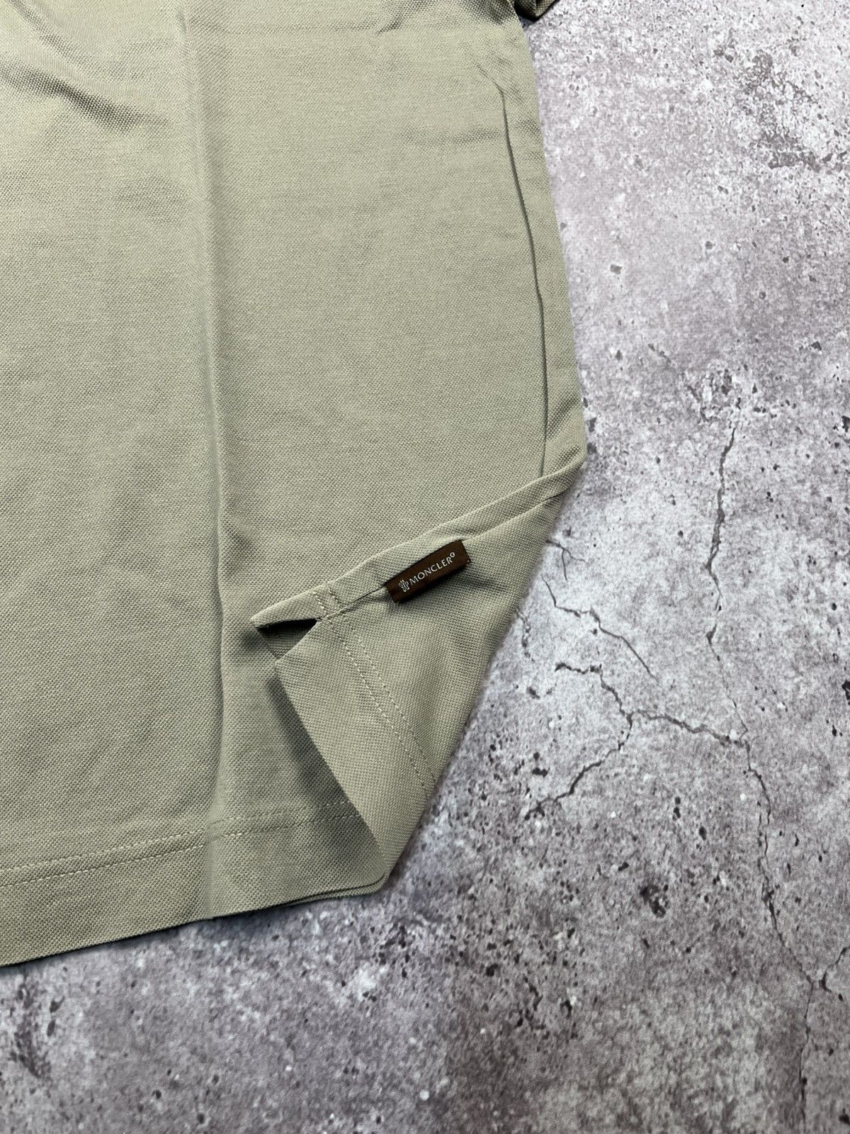 Moncler MONCLER Vintage Luxury Polo Old Money Basic Beige 90s Size US XL / EU 56 / 4 - 2 Thumbnail