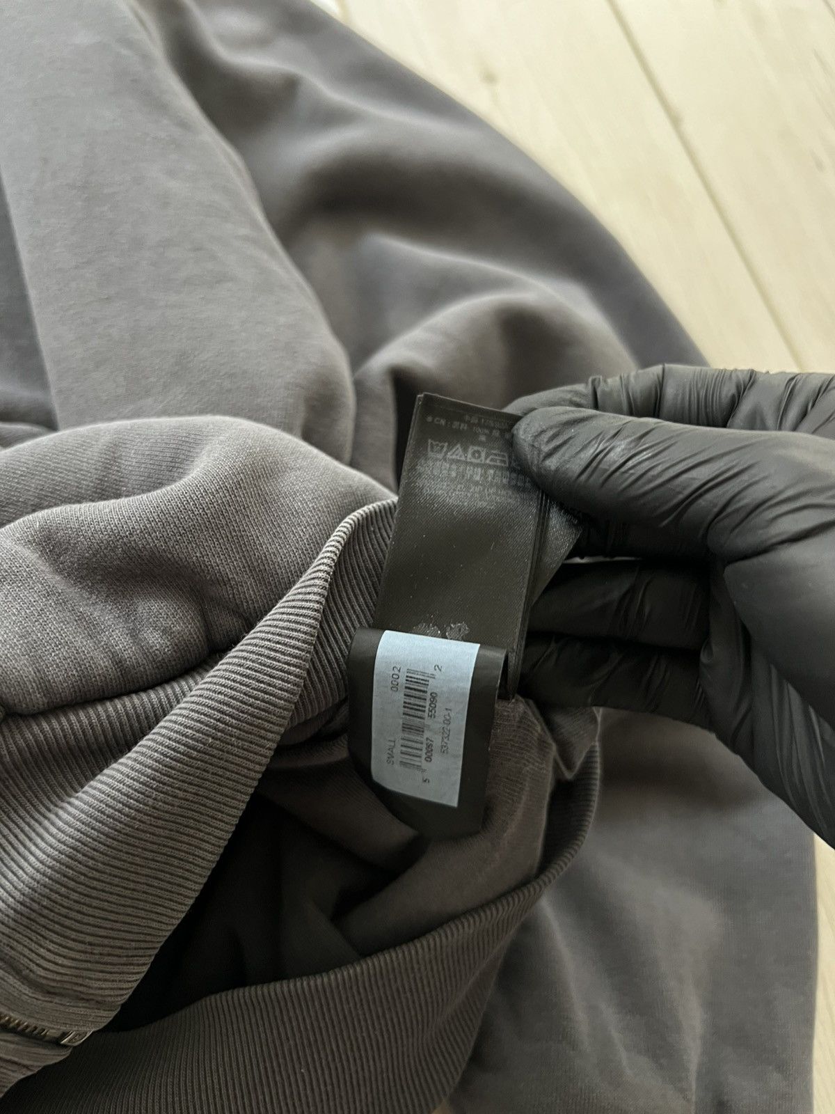 Gap Yeezy Gap Zip Hoodie Gray Size Small Size US S / EU 44-46 / 1 - 11 Thumbnail