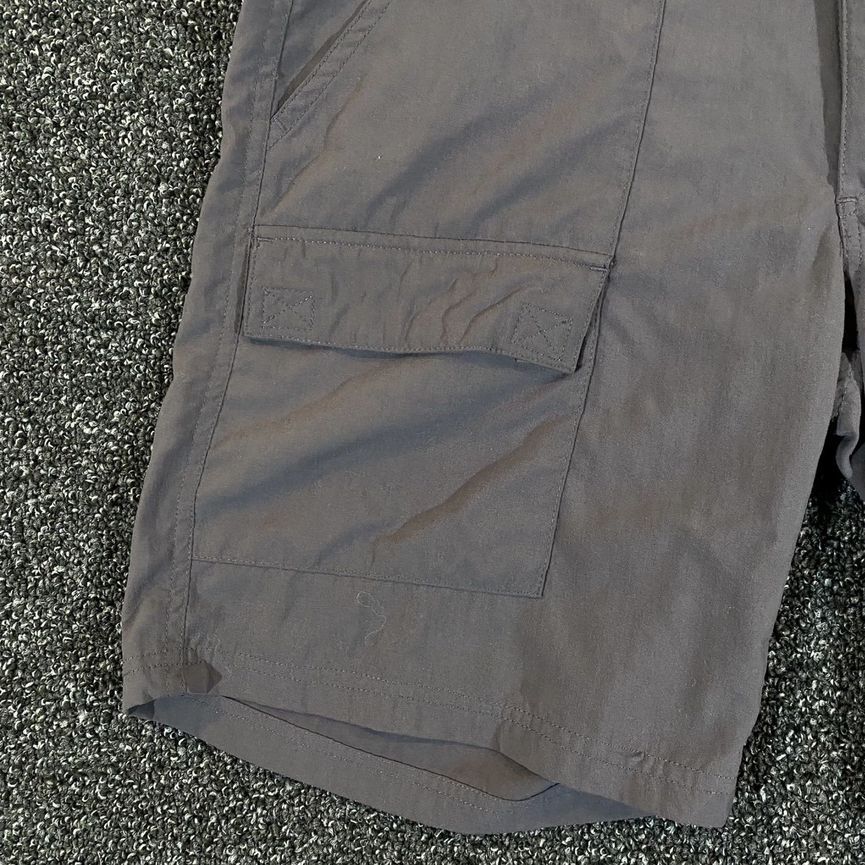 Kathmandu Kathmandu Shorts Womens 8 Gray Cargo Chino Khaki 8” Inseam Hiking Outdoors Size 30" / US 8 / IT 44 - 5 Thumbnail