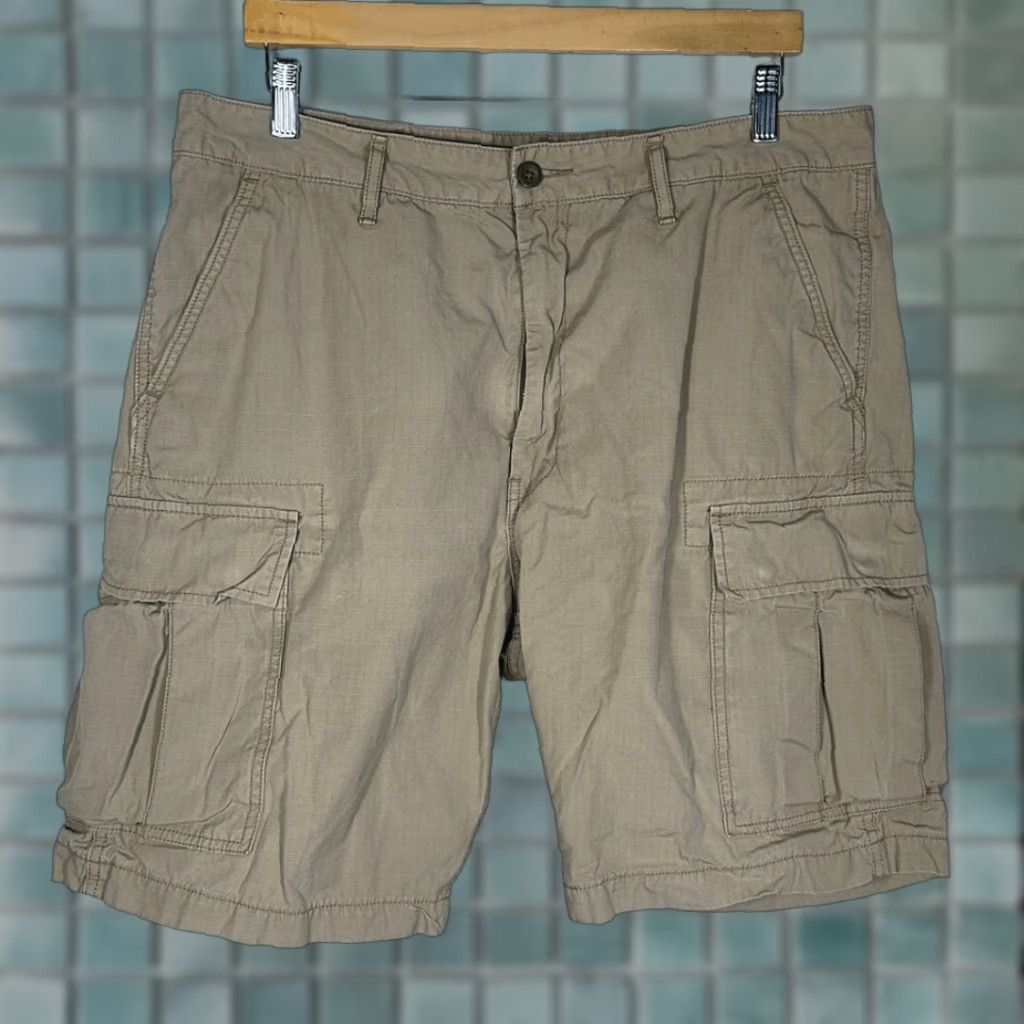 Levi's LEVI’S Cargo Utility Shorts 36 White Tab Khaki Mens Button Snap Pockets Ripstop Tan Blue Exterior Style Cargo Men 36 Shorts Size US 36 / EU 52 - 1 Thumbnail