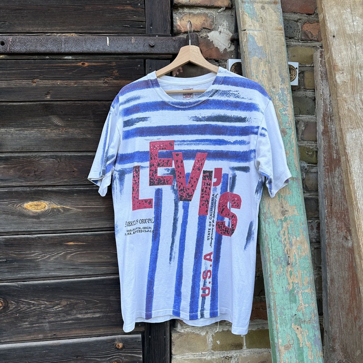 Levi's Vintage Levi’s Levis 90s 80s T-Shirt AOP Tee Made in Usa Size US M / EU 48-50 / 2 - 1 Thumbnail