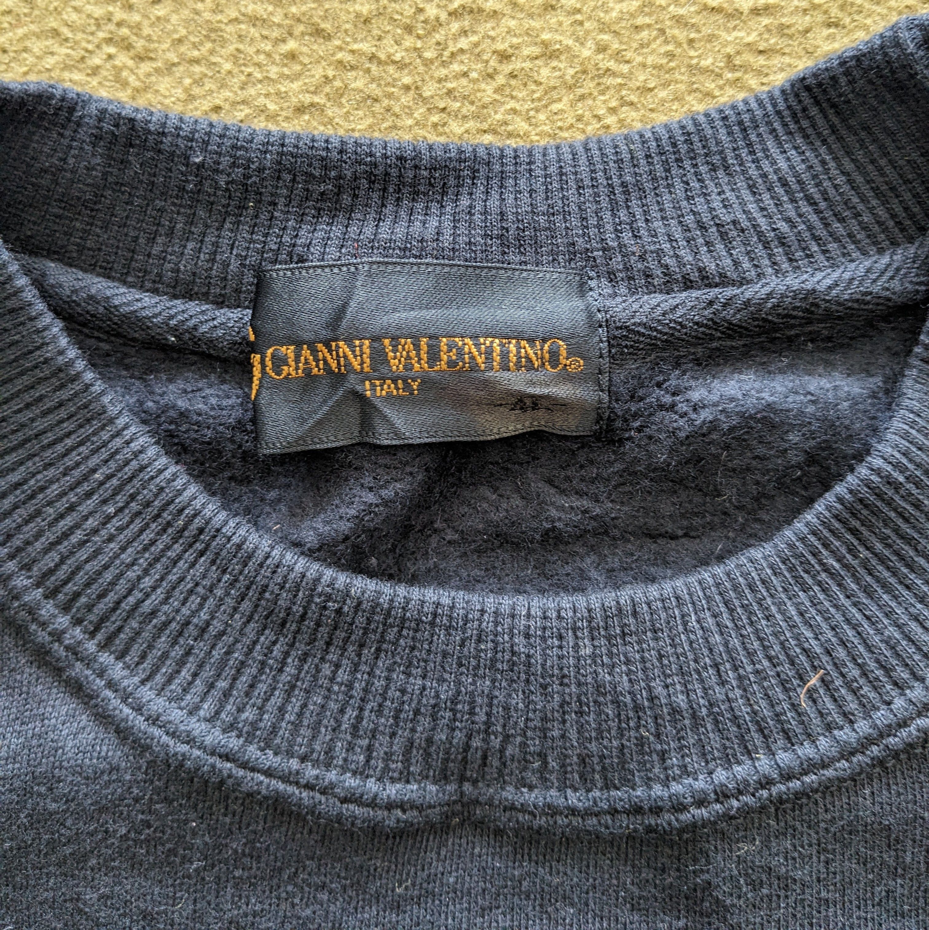 Gianni Valentino Vintage GIANNI VALENTINO Fashion Designer Sweatshirt Size US XL / EU 56 / 4 - 6 Thumbnail