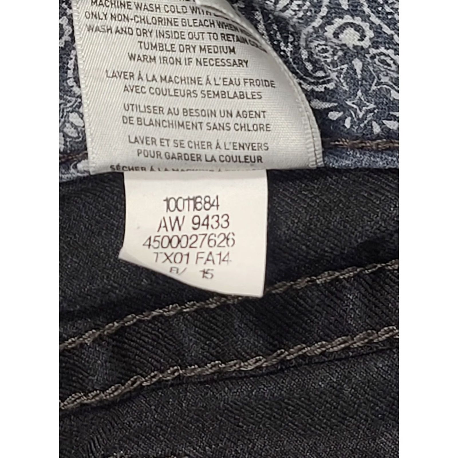 Ariat Ariat Jeans Womens 33x32 REAL Denim Regular Fit Bootcut High Rise Entwined Cowboy Western Buckle Bke 5-Pocket Denim Black Purple? Size 24" / US 00 / IT 34 - 4 Thumbnail